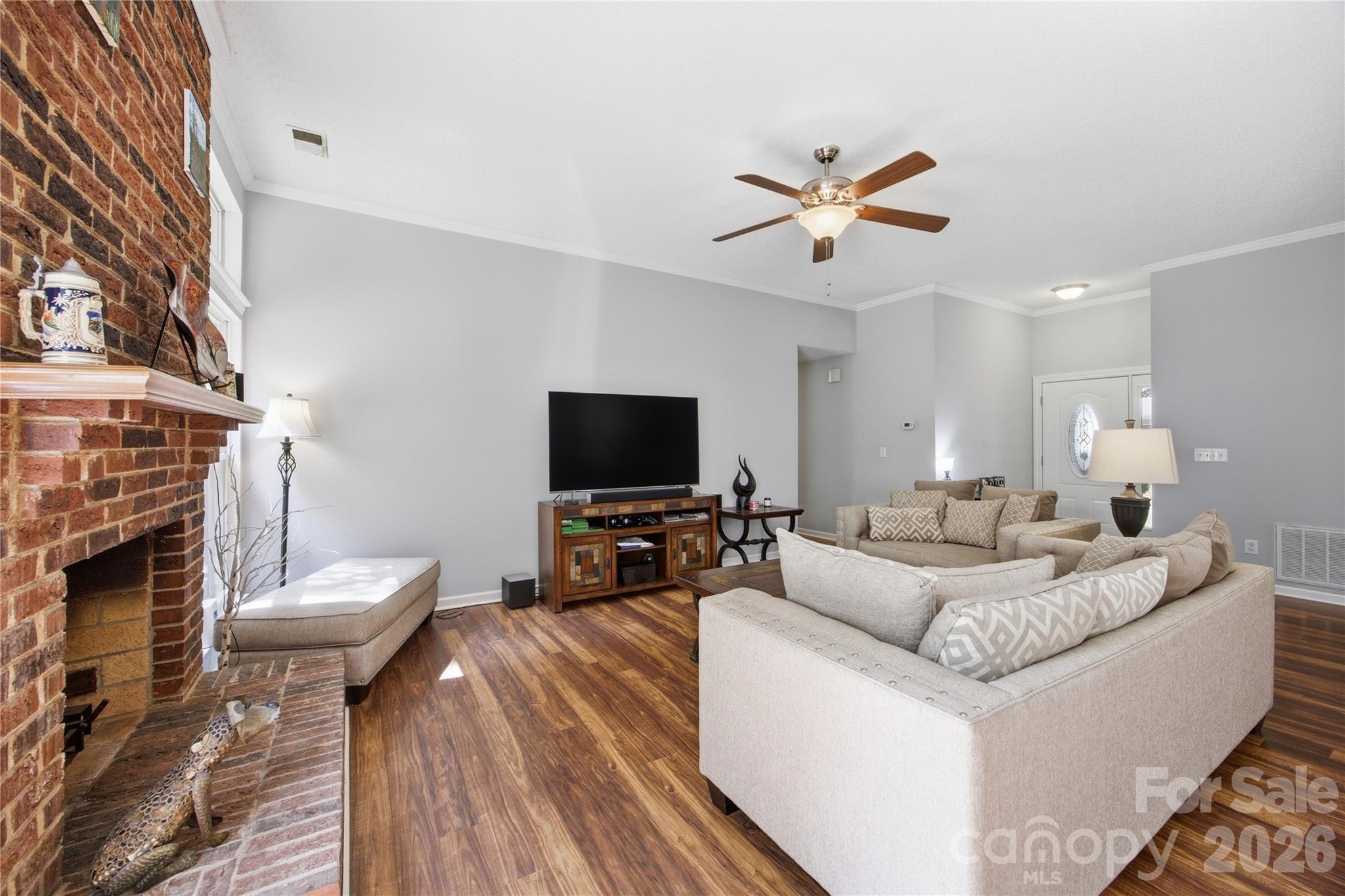 1814 Golden Heights Court — Charlotte