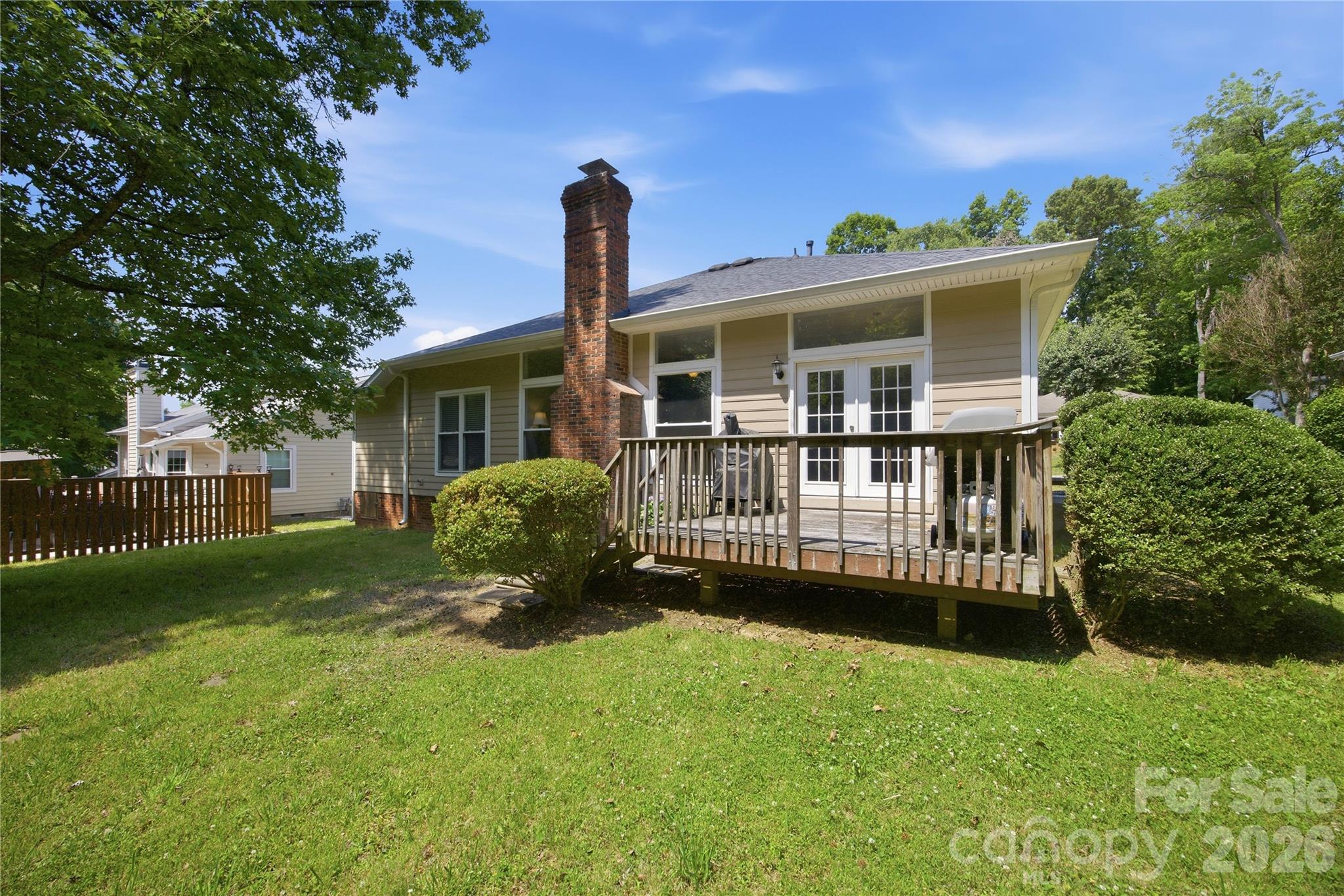 1814 Golden Heights Court — Charlotte