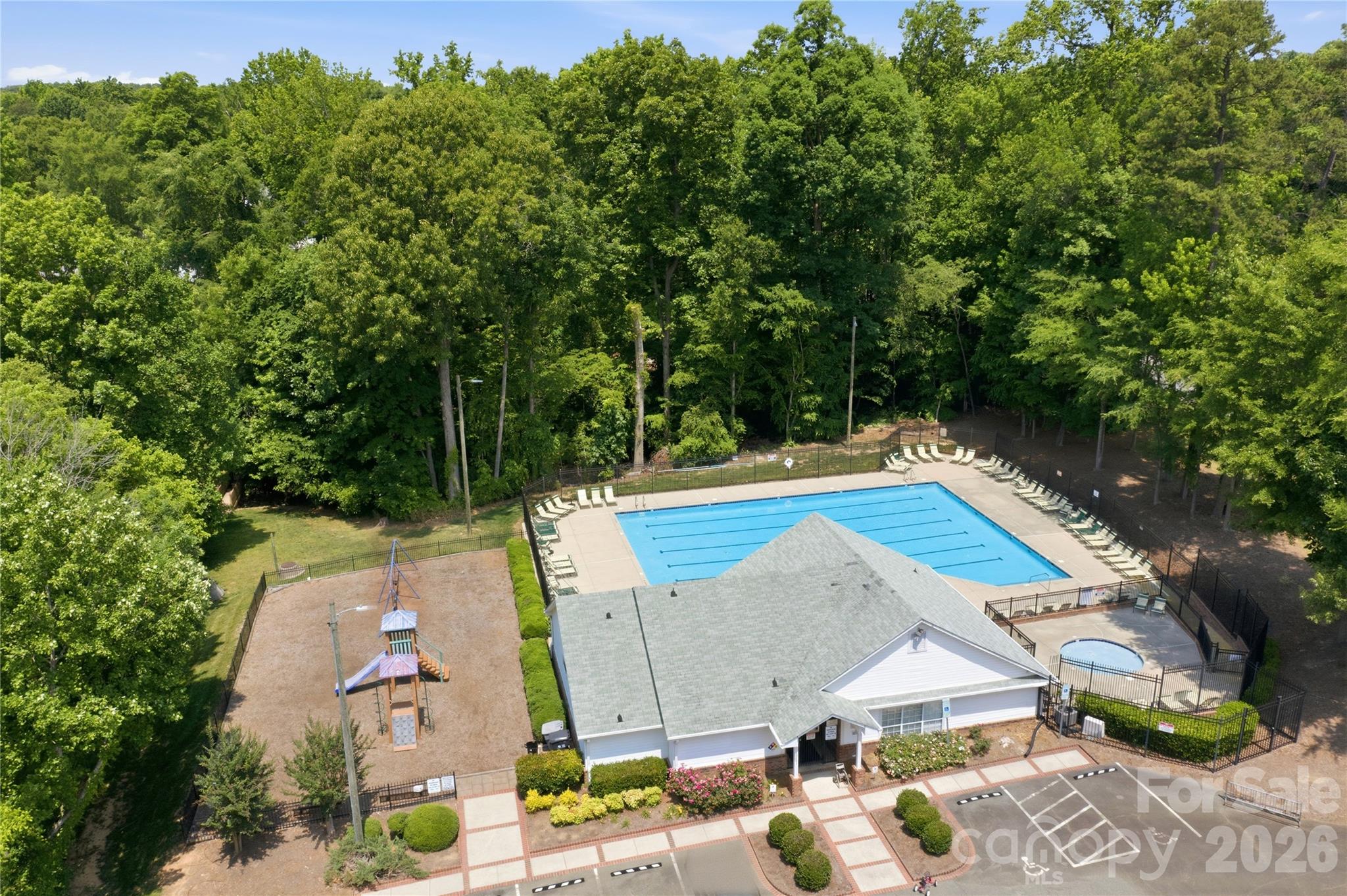 1814 Golden Heights Court — Charlotte
