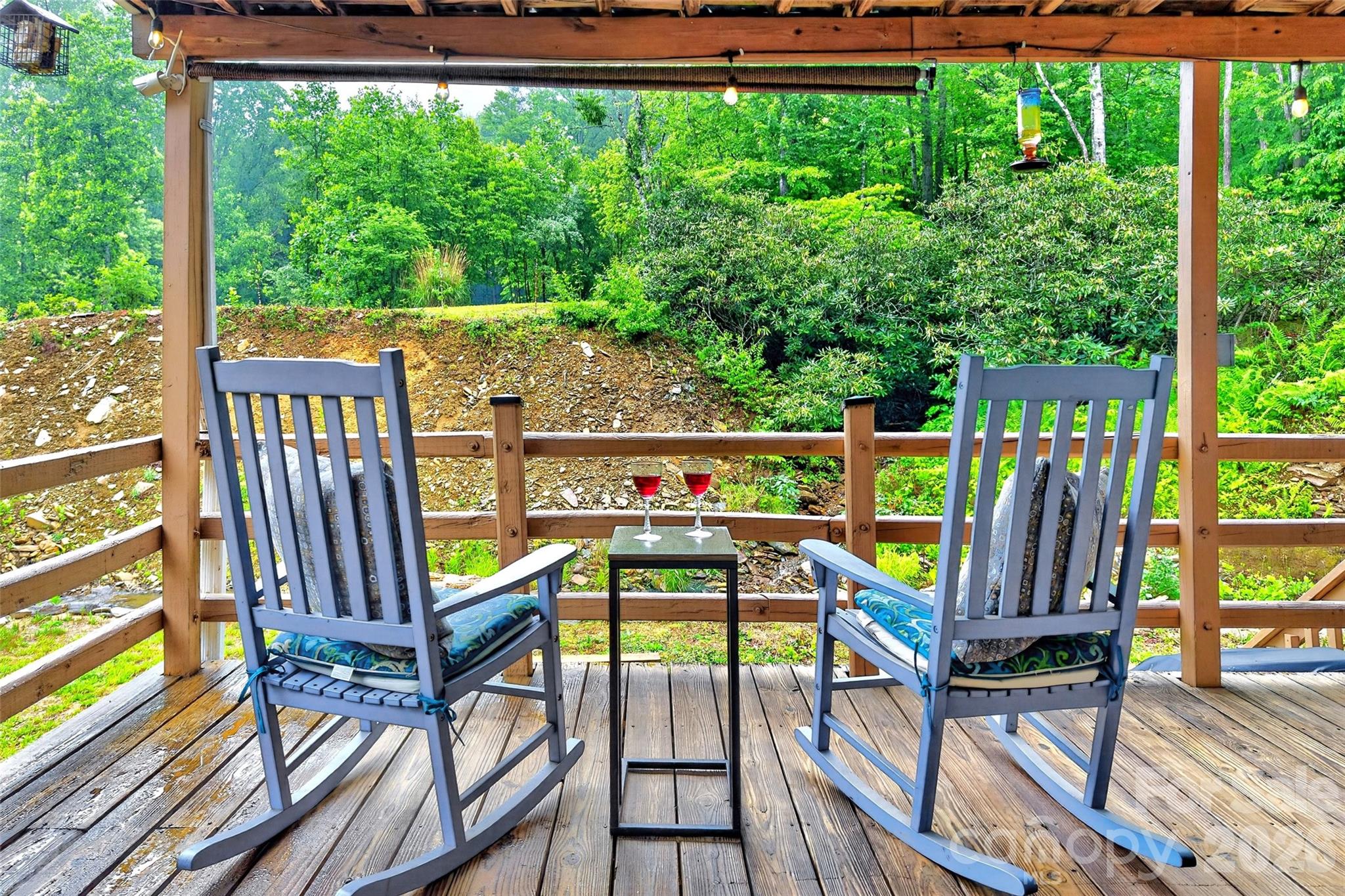 227 Locust Cove Road — Marion