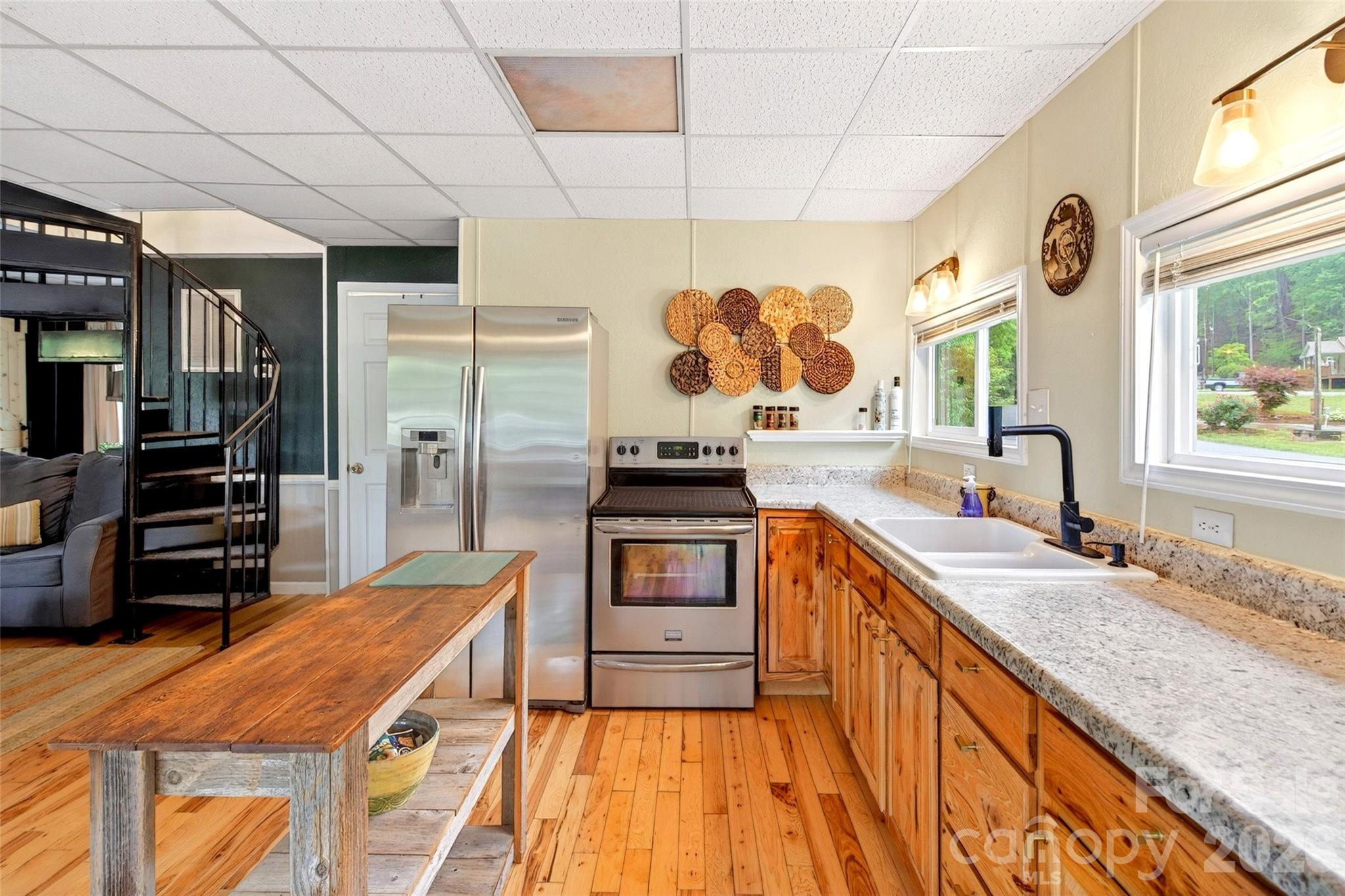 227 Locust Cove Road — Marion