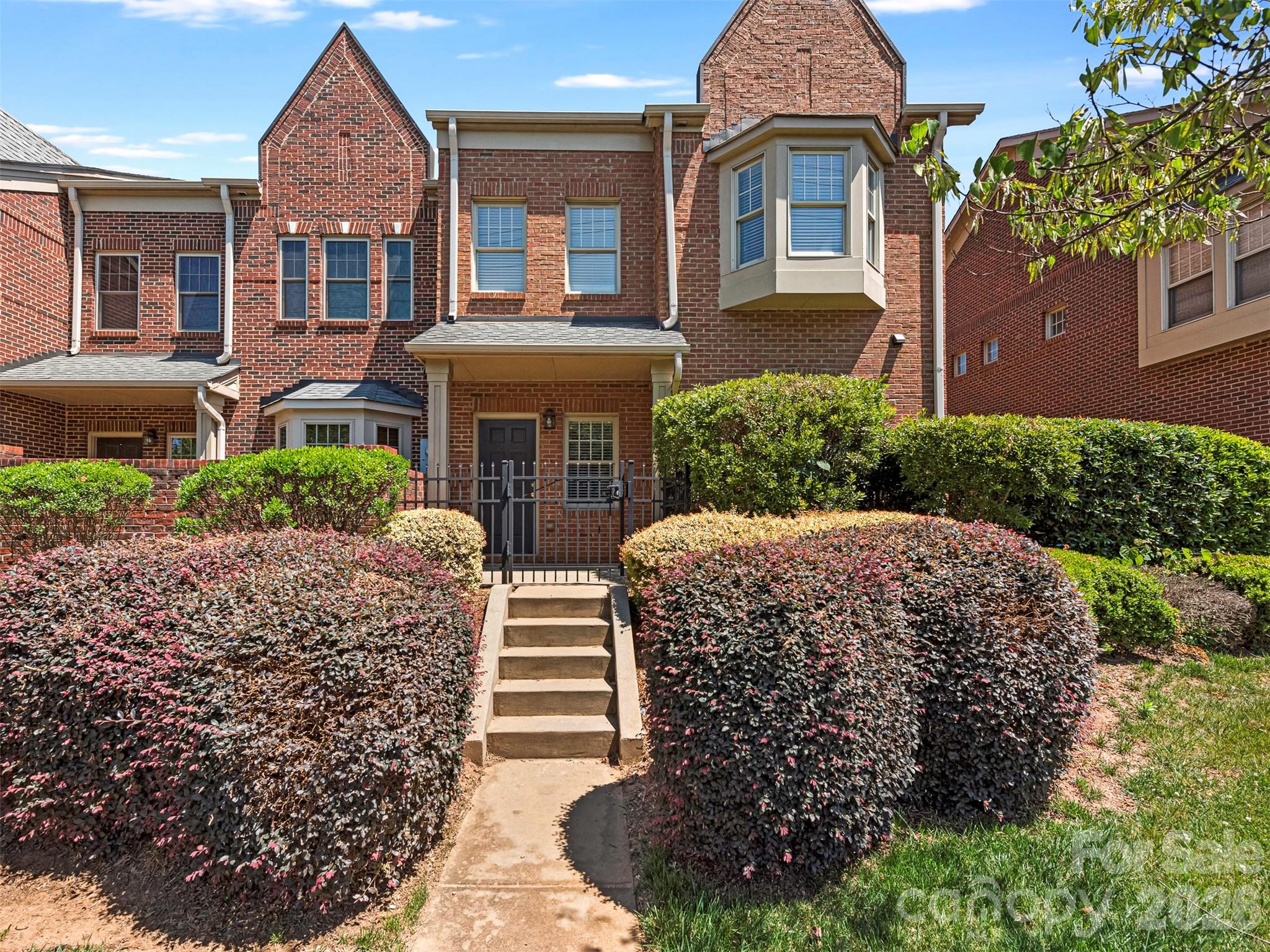 4670 Dabney Vigor Drive — Charlotte