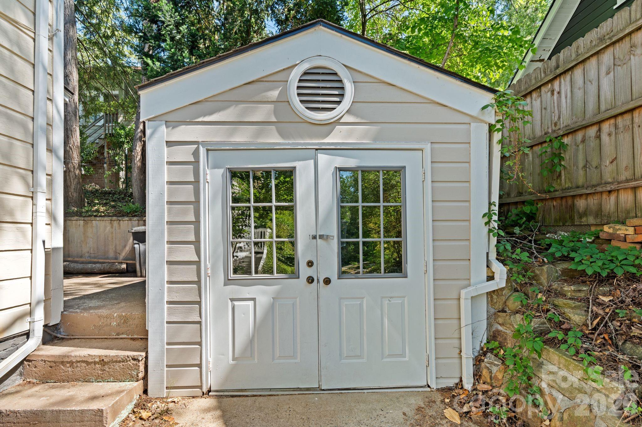 238 Forest Hill Drive — Asheville
