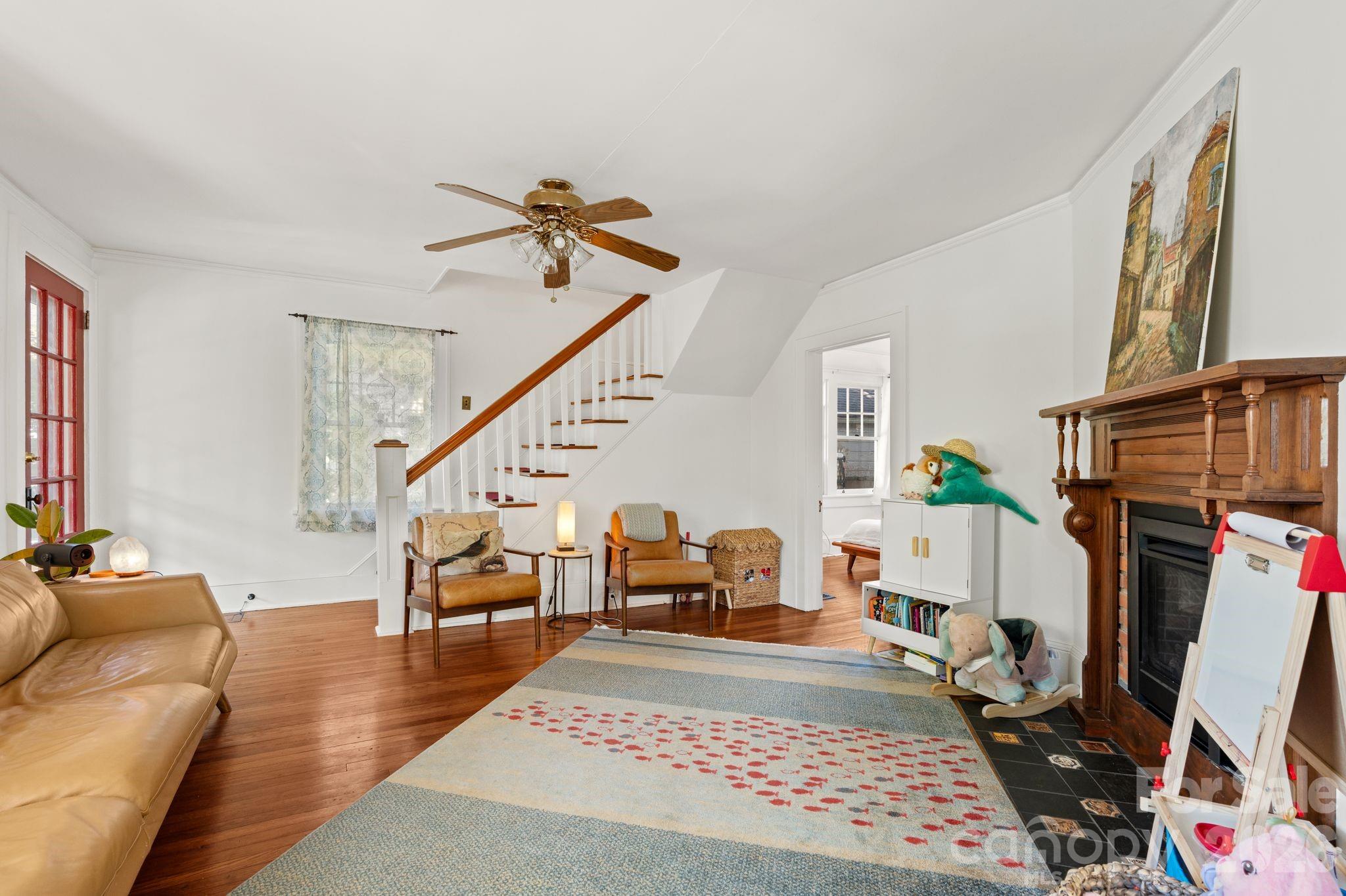 238 Forest Hill Drive — Asheville