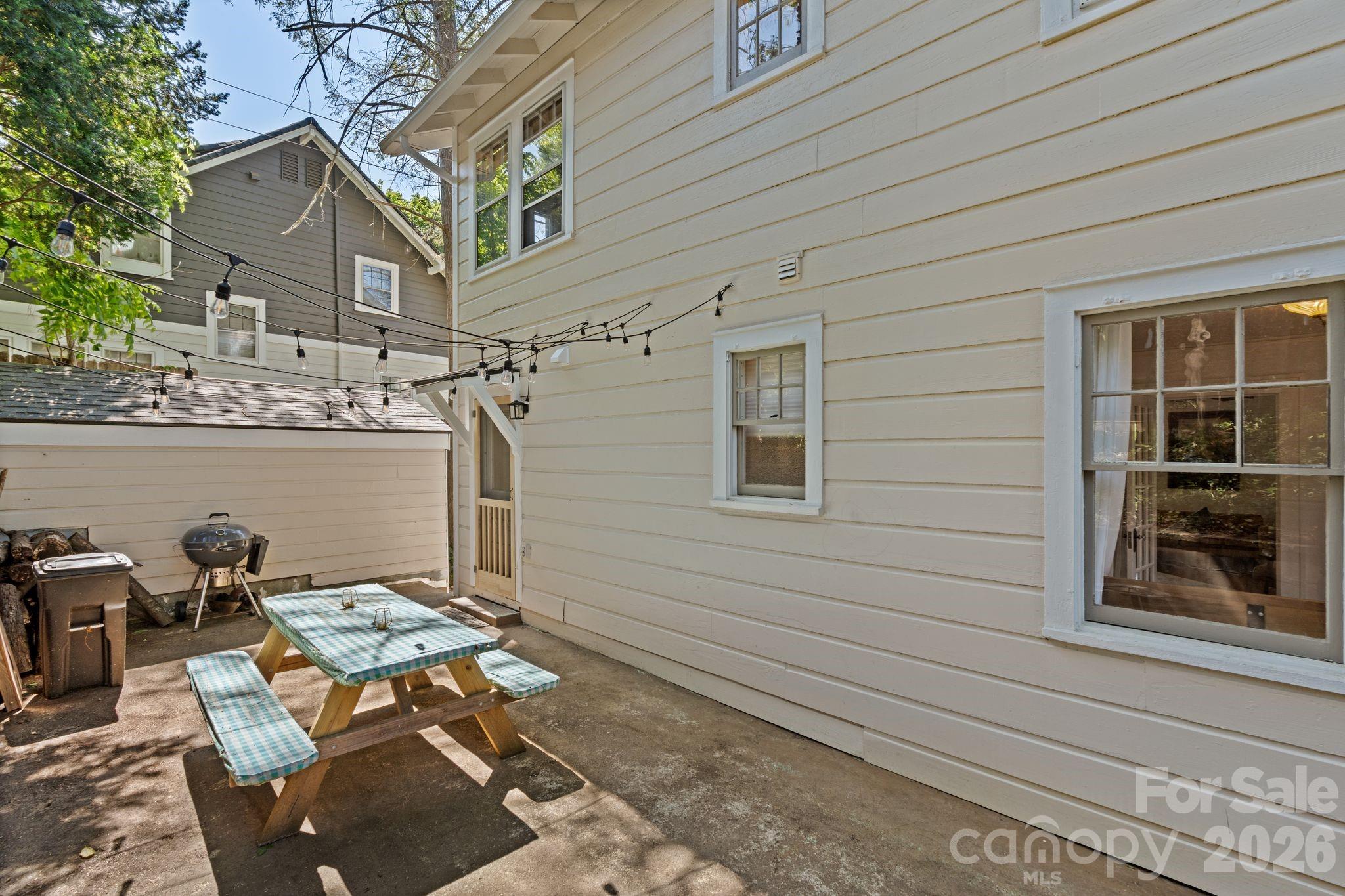 238 Forest Hill Drive — Asheville