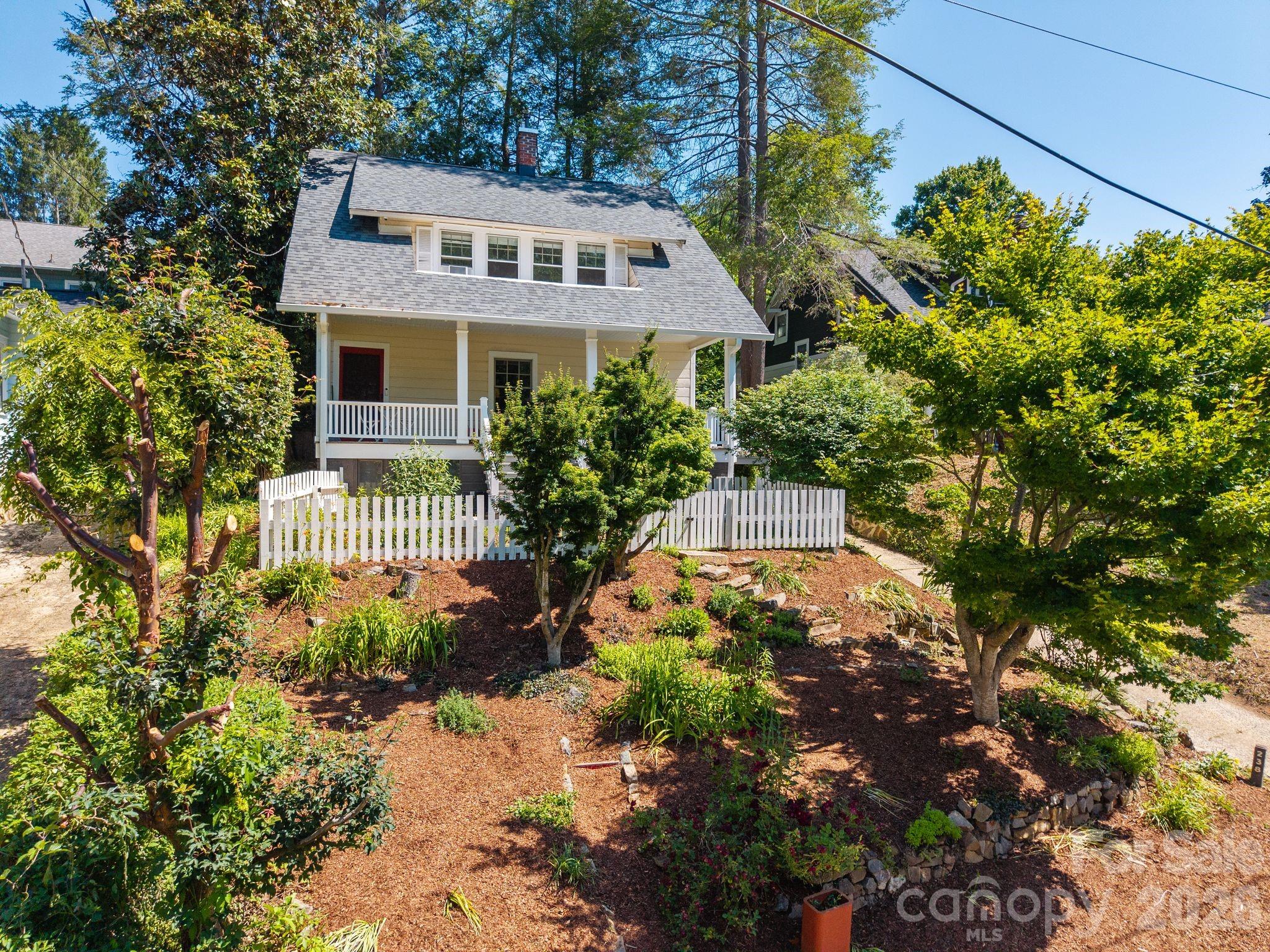 238 Forest Hill Drive — Asheville