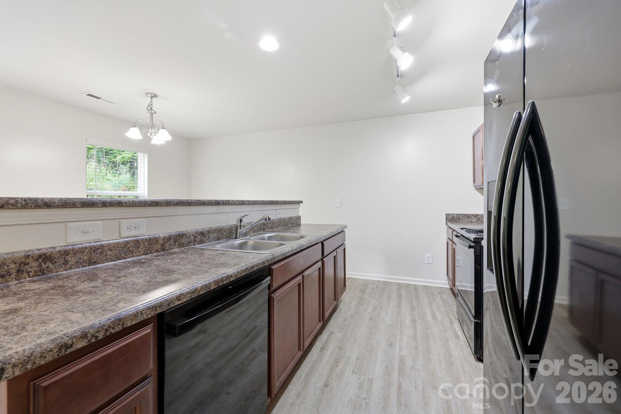 235 Askin Lane — Salisbury