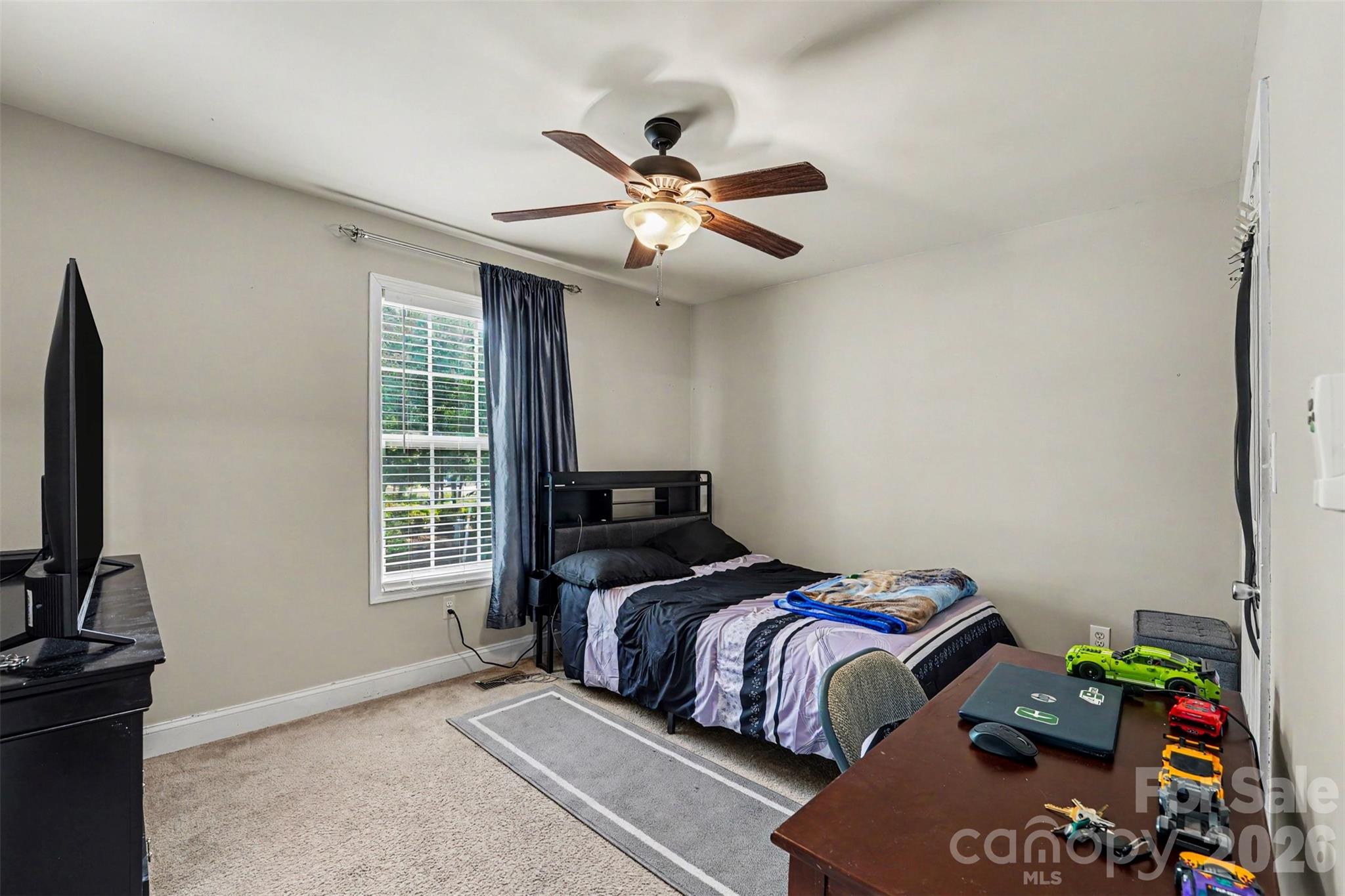 150 Swann Crossing Lane — Statesville