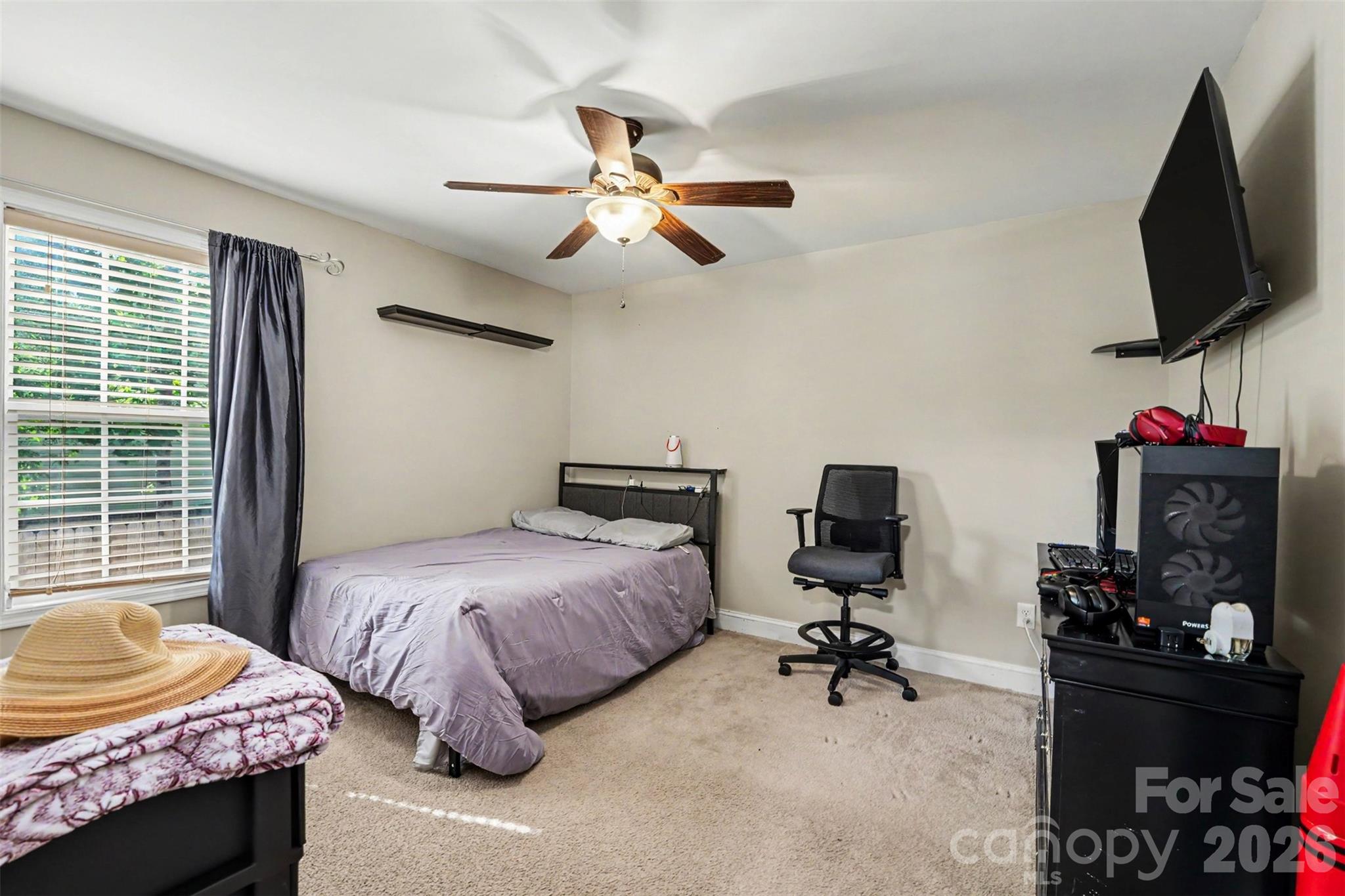 150 Swann Crossing Lane — Statesville