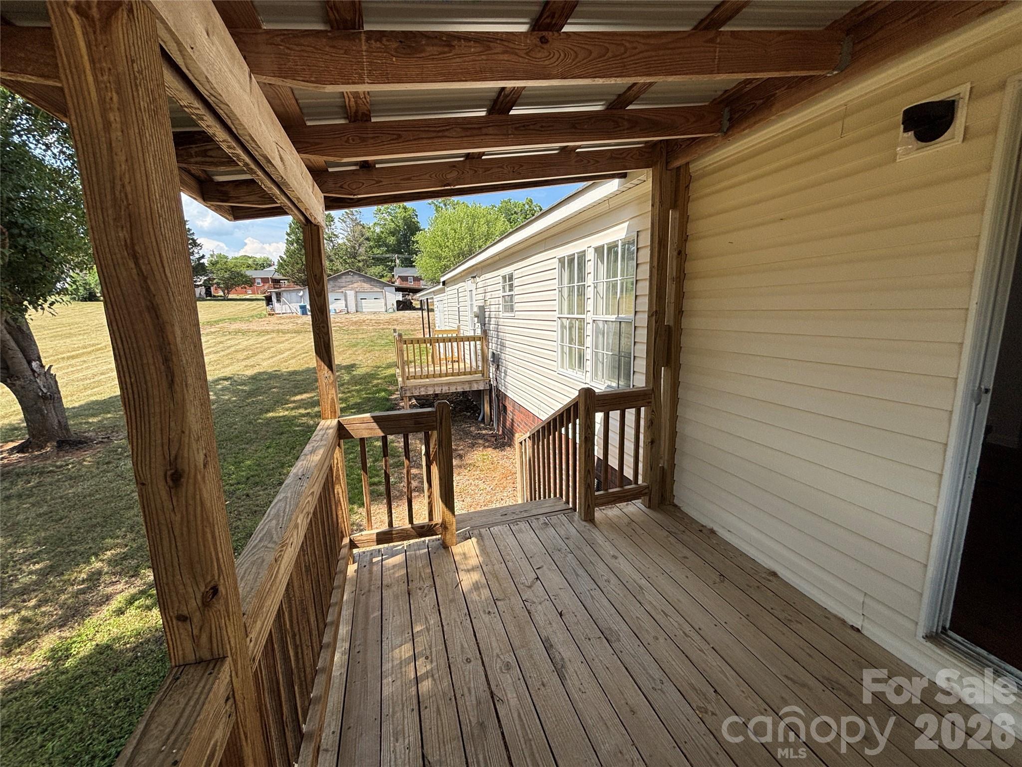 559 School Drive — Taylorsville