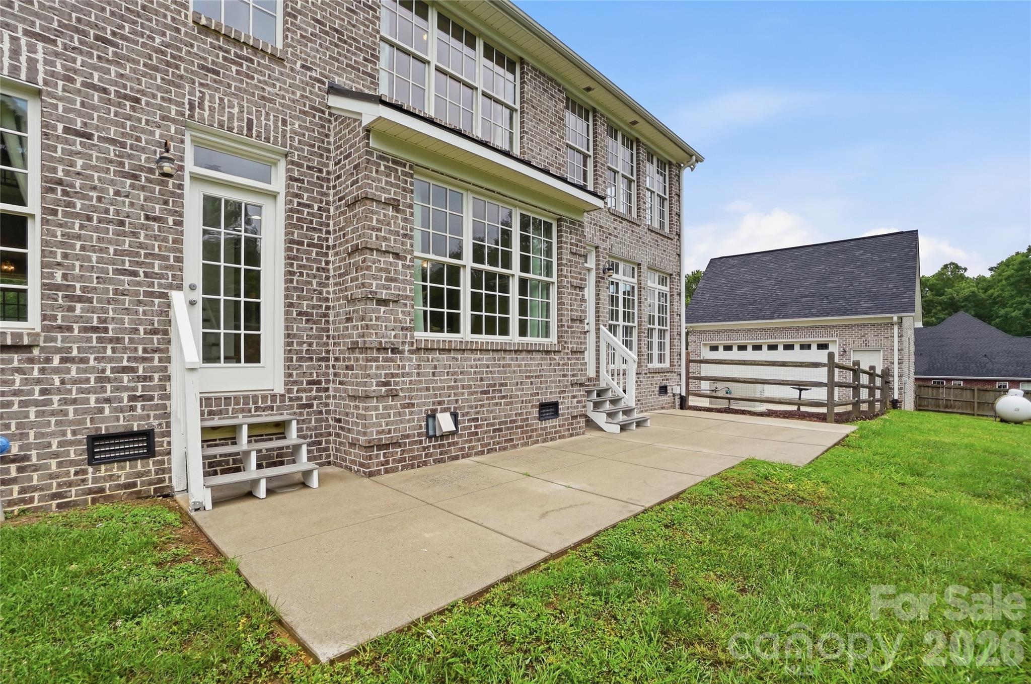 4561 Chanel Court — Concord