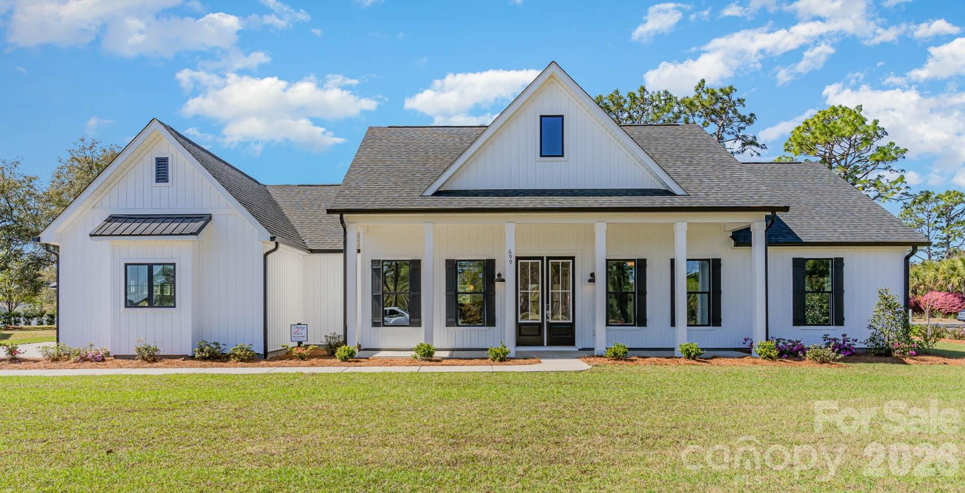 512 Barefoot Lane — Clover