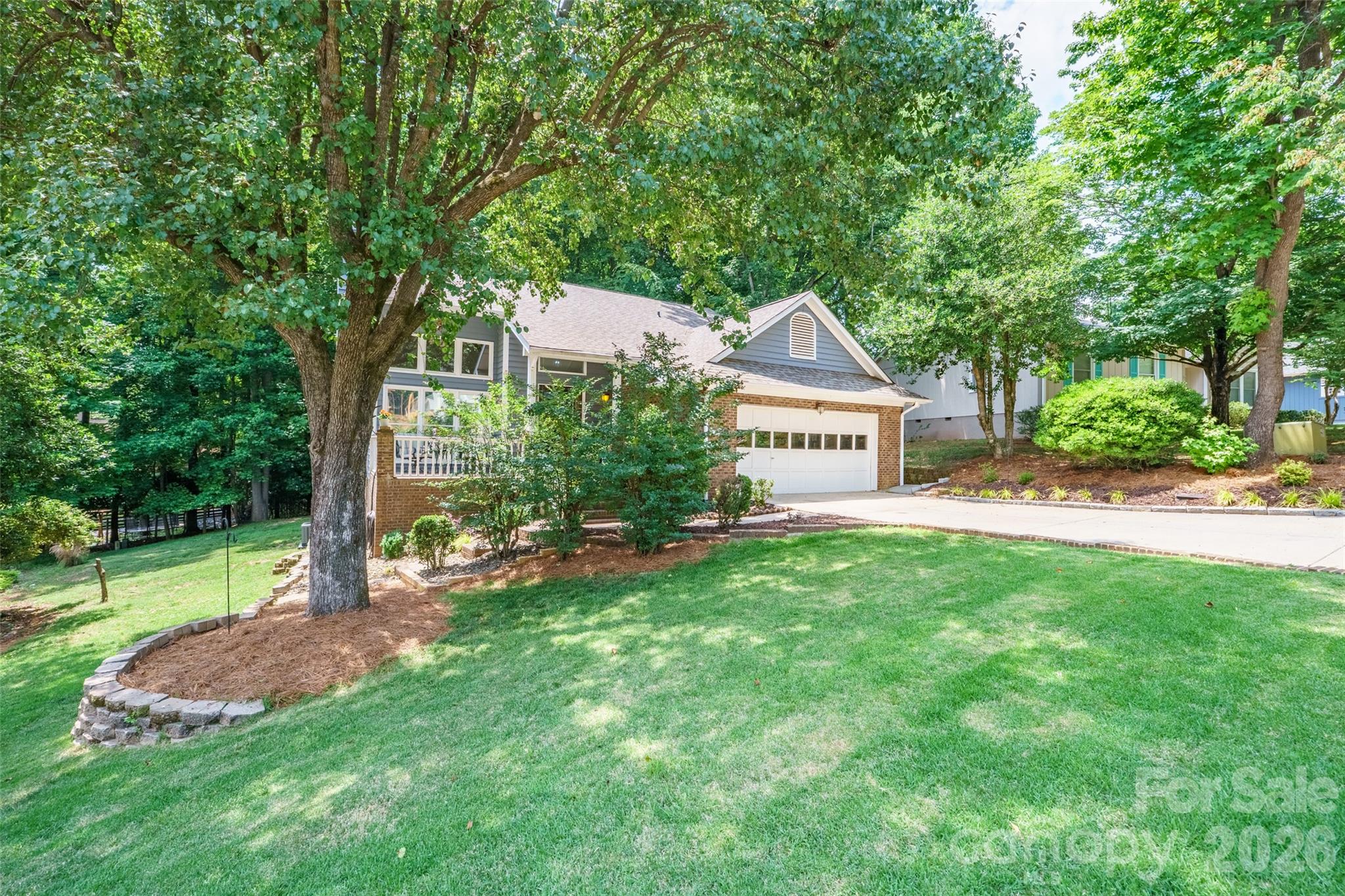 19017 Kailua Circle — Tega Cay
