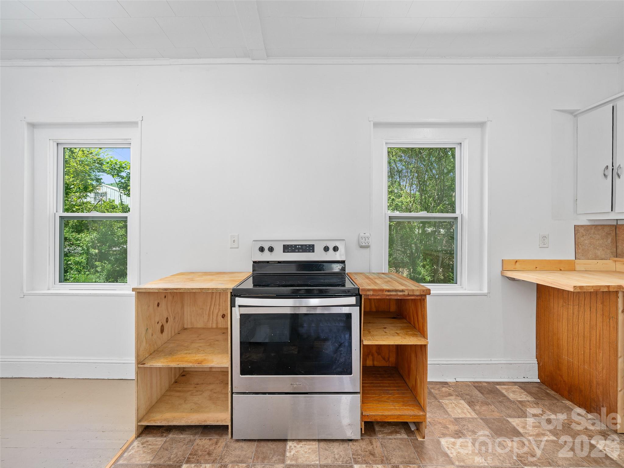 9 Ivy Street — Burnsville