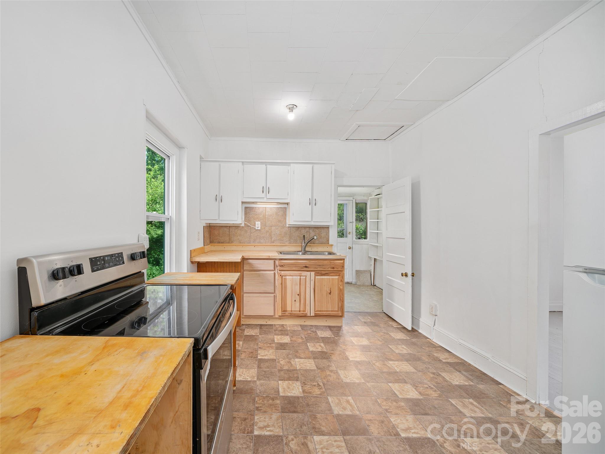 9 Ivy Street — Burnsville