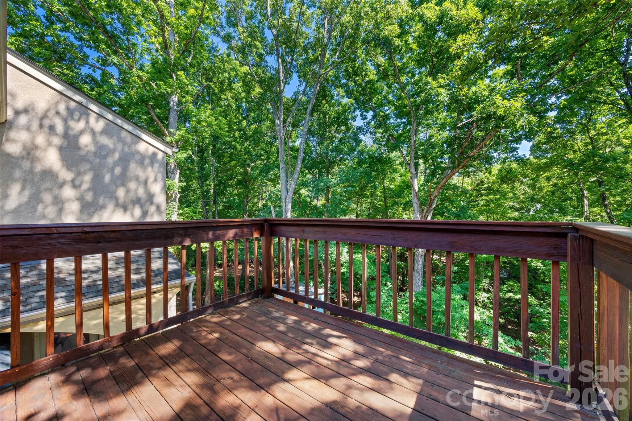 7057 Mariners Court — Tega Cay