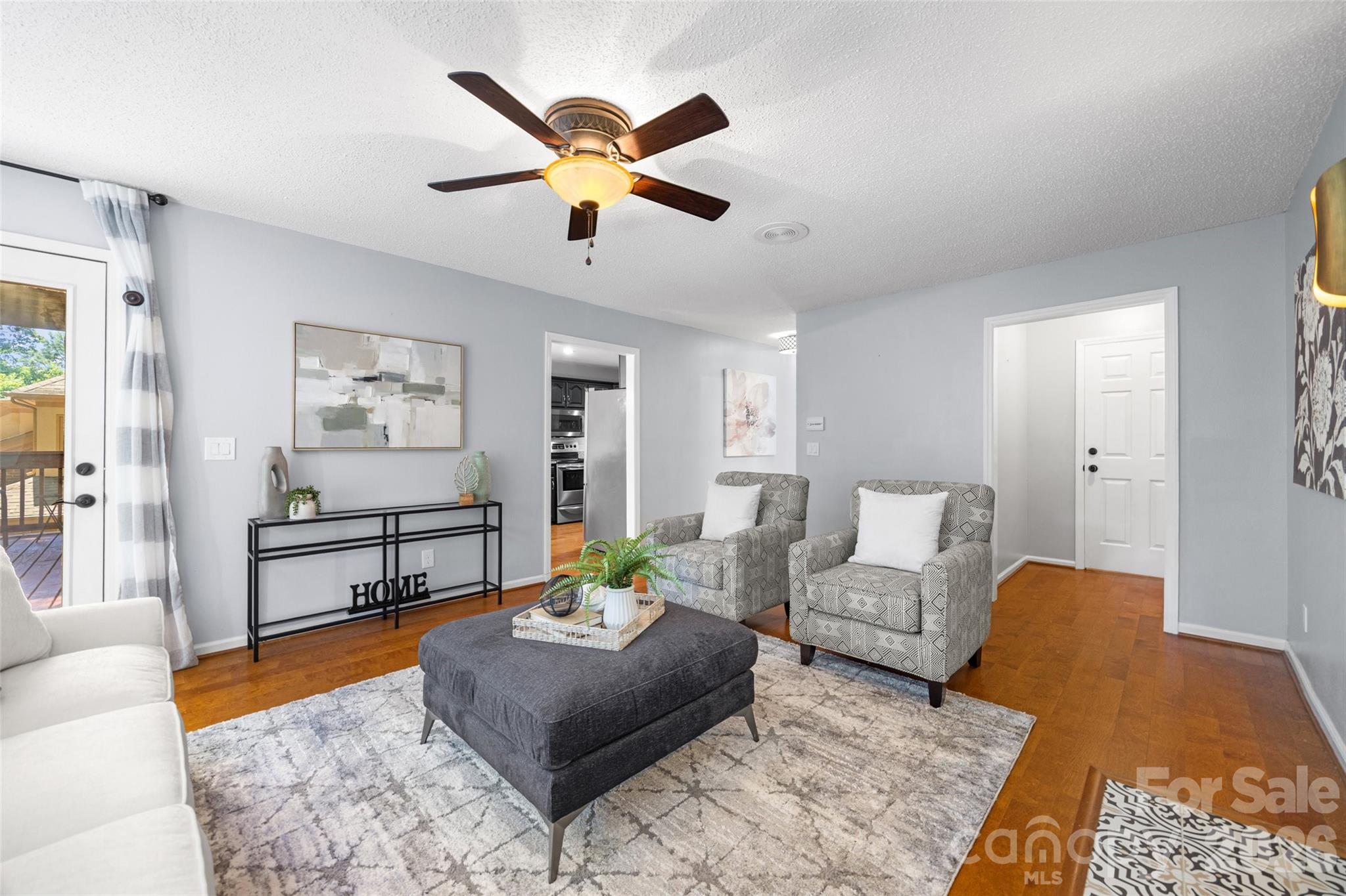 7057 Mariners Court — Tega Cay