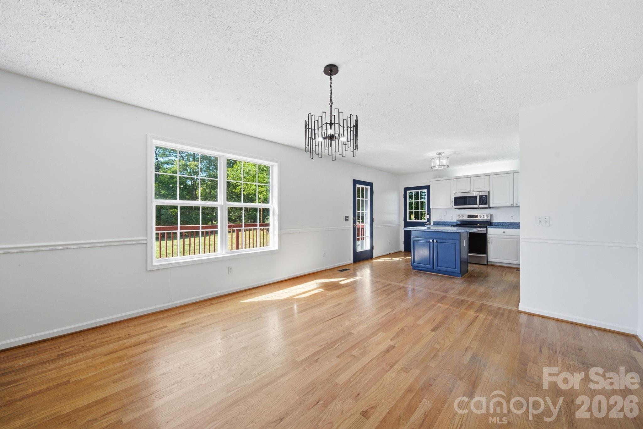 313 Sunrise Circle — Shelby