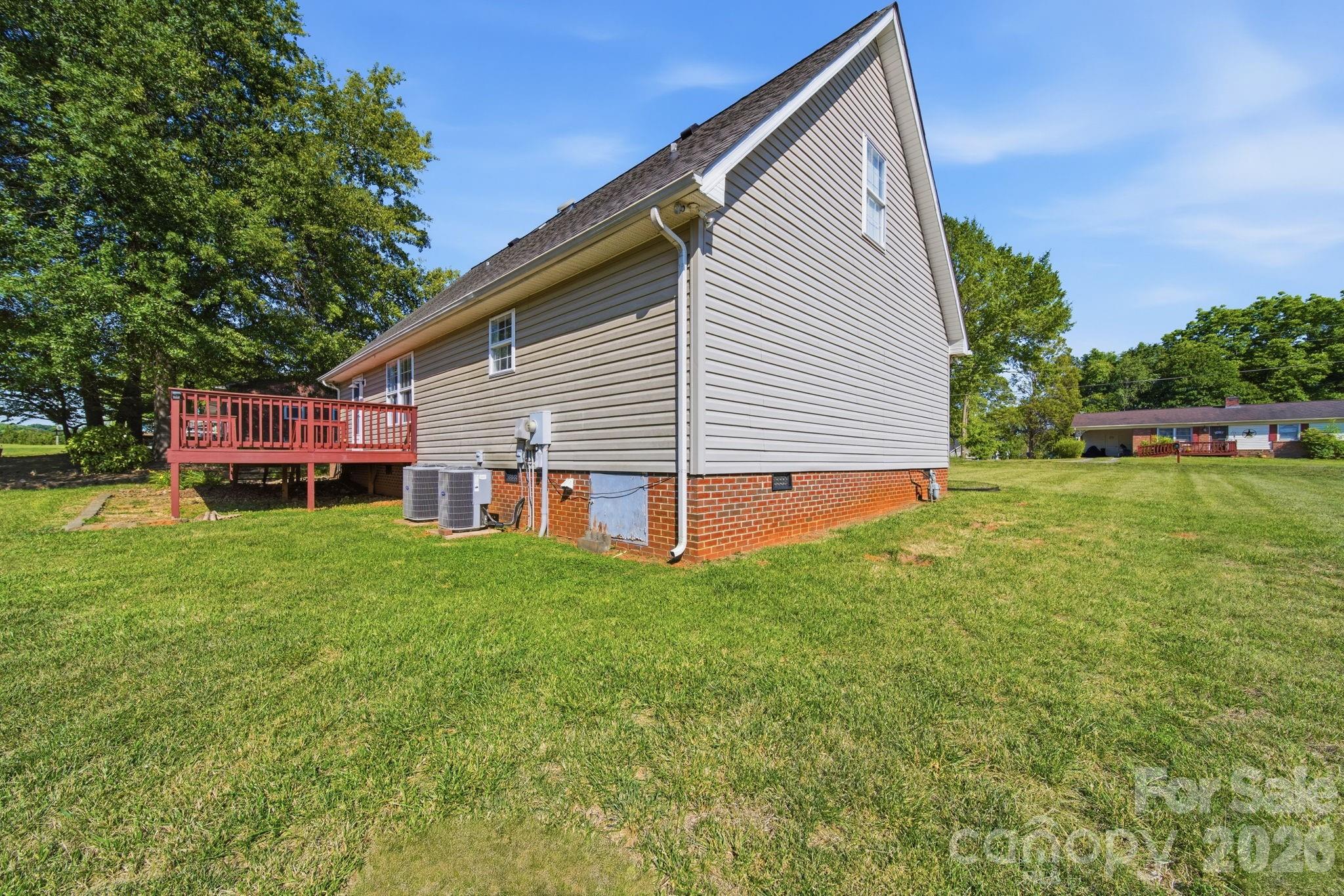313 Sunrise Circle — Shelby