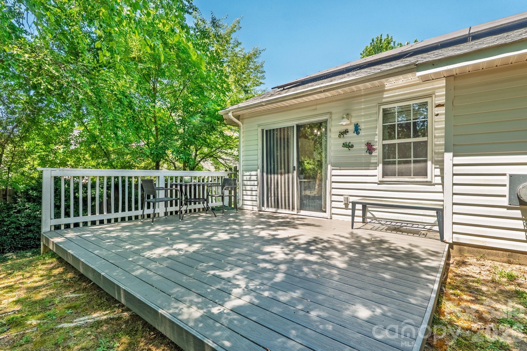 13908 Mcgloughlin Way Court — Charlotte