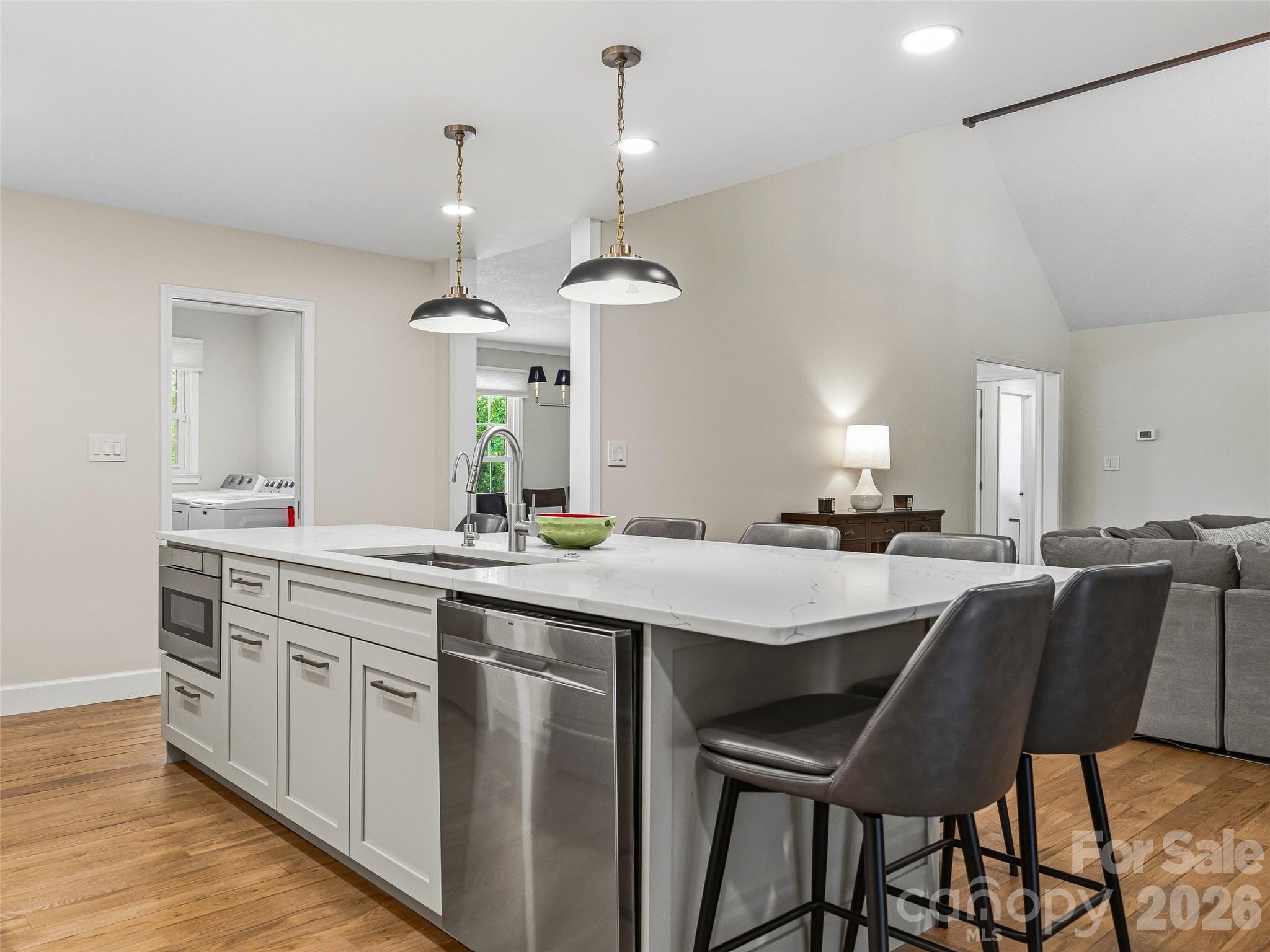 18 High Bluff Drive — Weaverville
