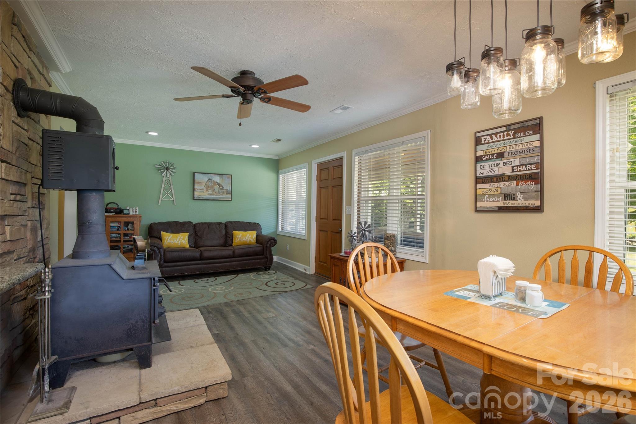 84 Sheets Farm Road — Bakersville