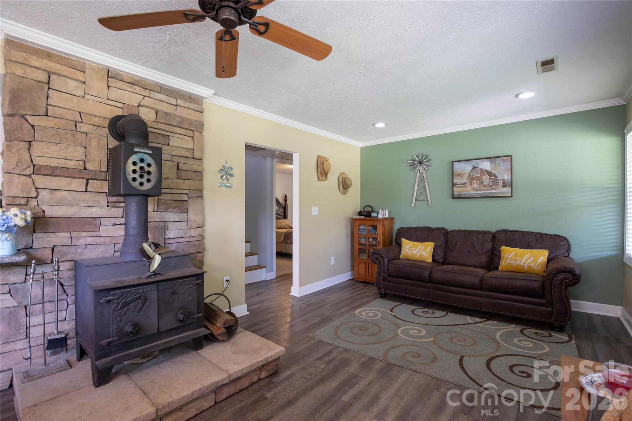 84 Sheets Farm Road — Bakersville
