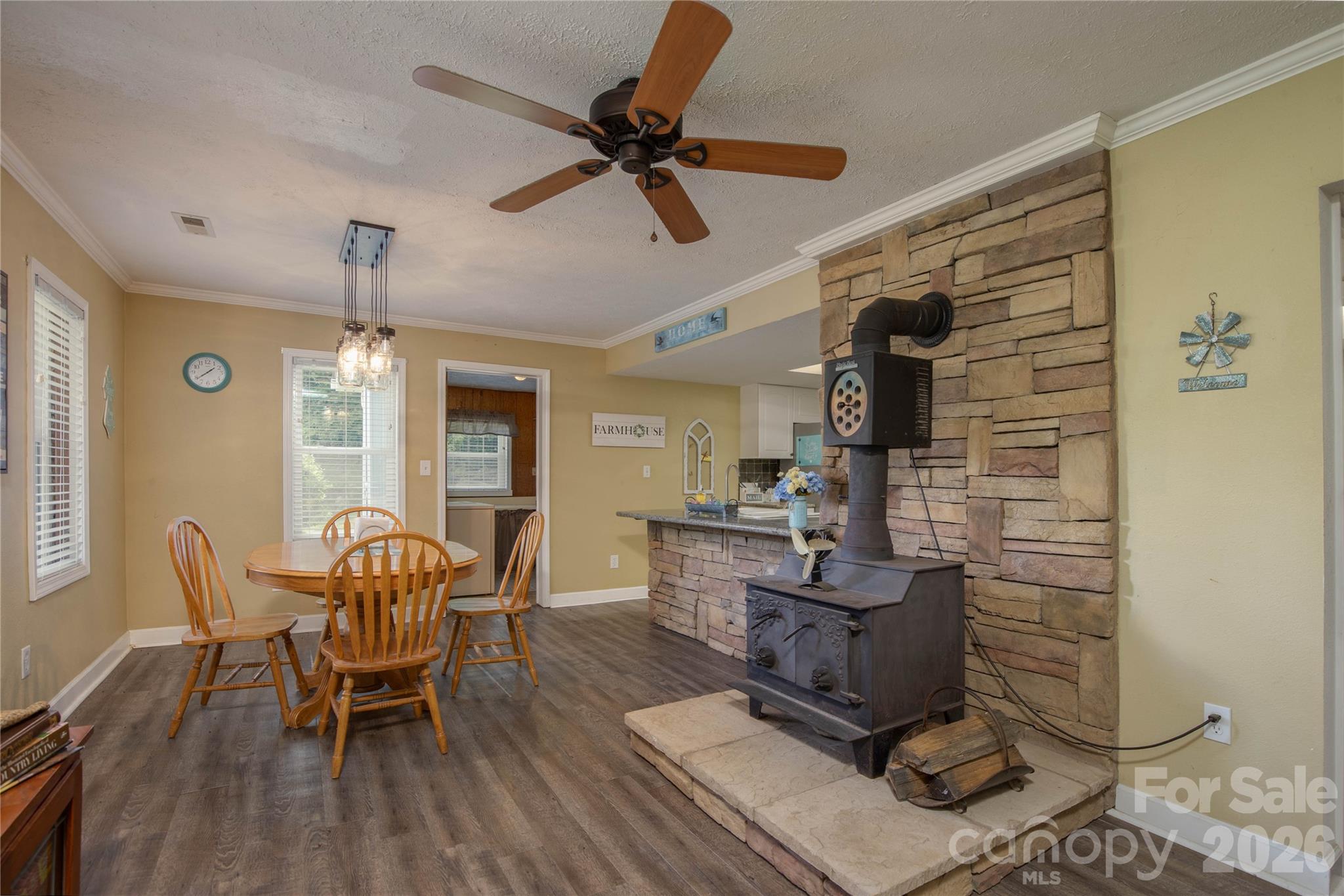 84 Sheets Farm Road — Bakersville