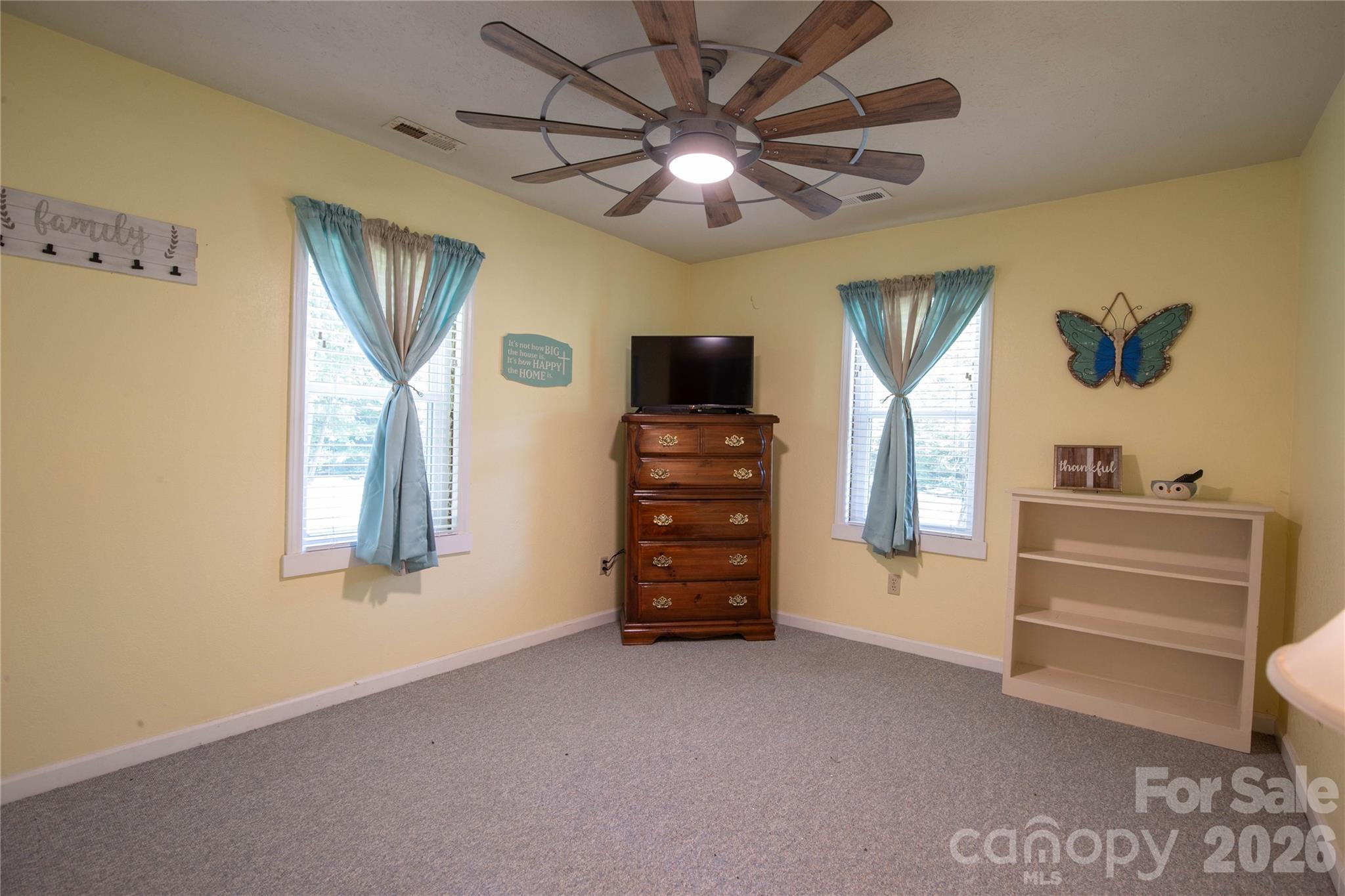 84 Sheets Farm Road — Bakersville