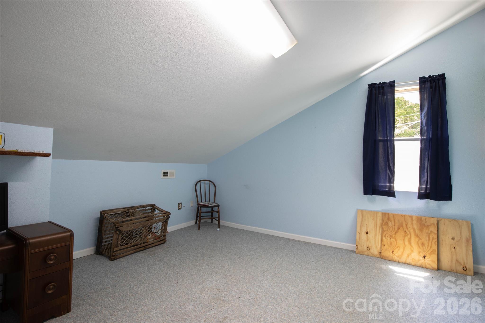 84 Sheets Farm Road — Bakersville