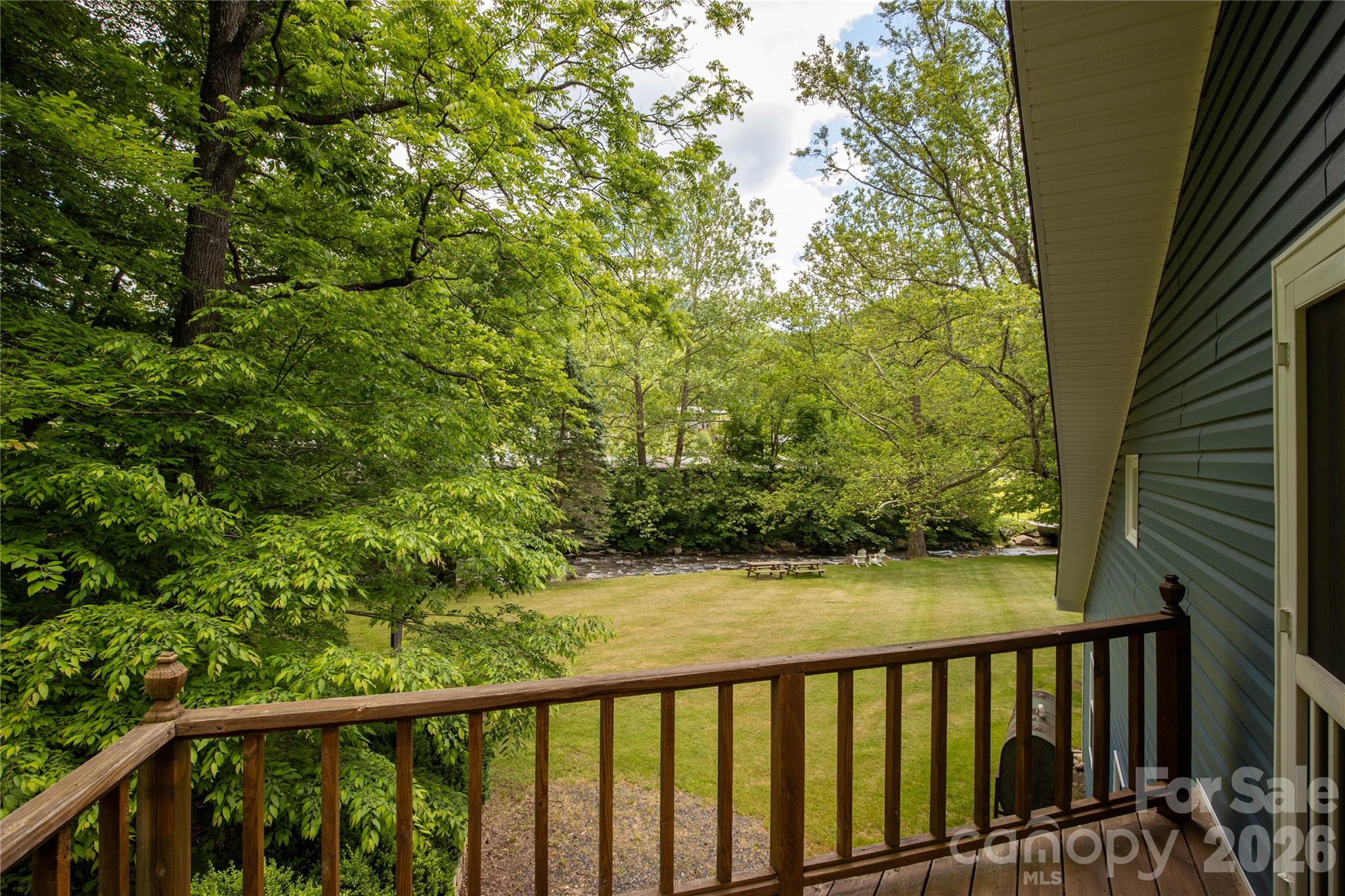 84 Sheets Farm Road — Bakersville