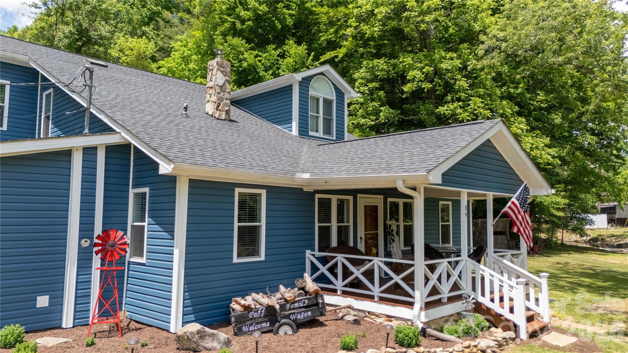 84 Sheets Farm Road — Bakersville