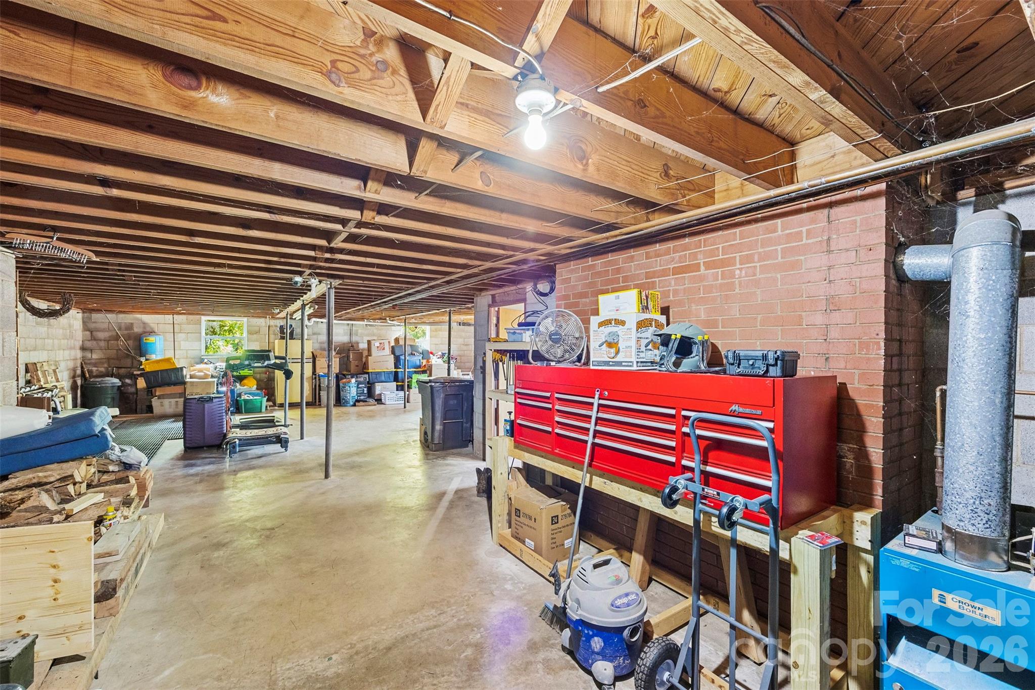 202 Museum Road — Statesville