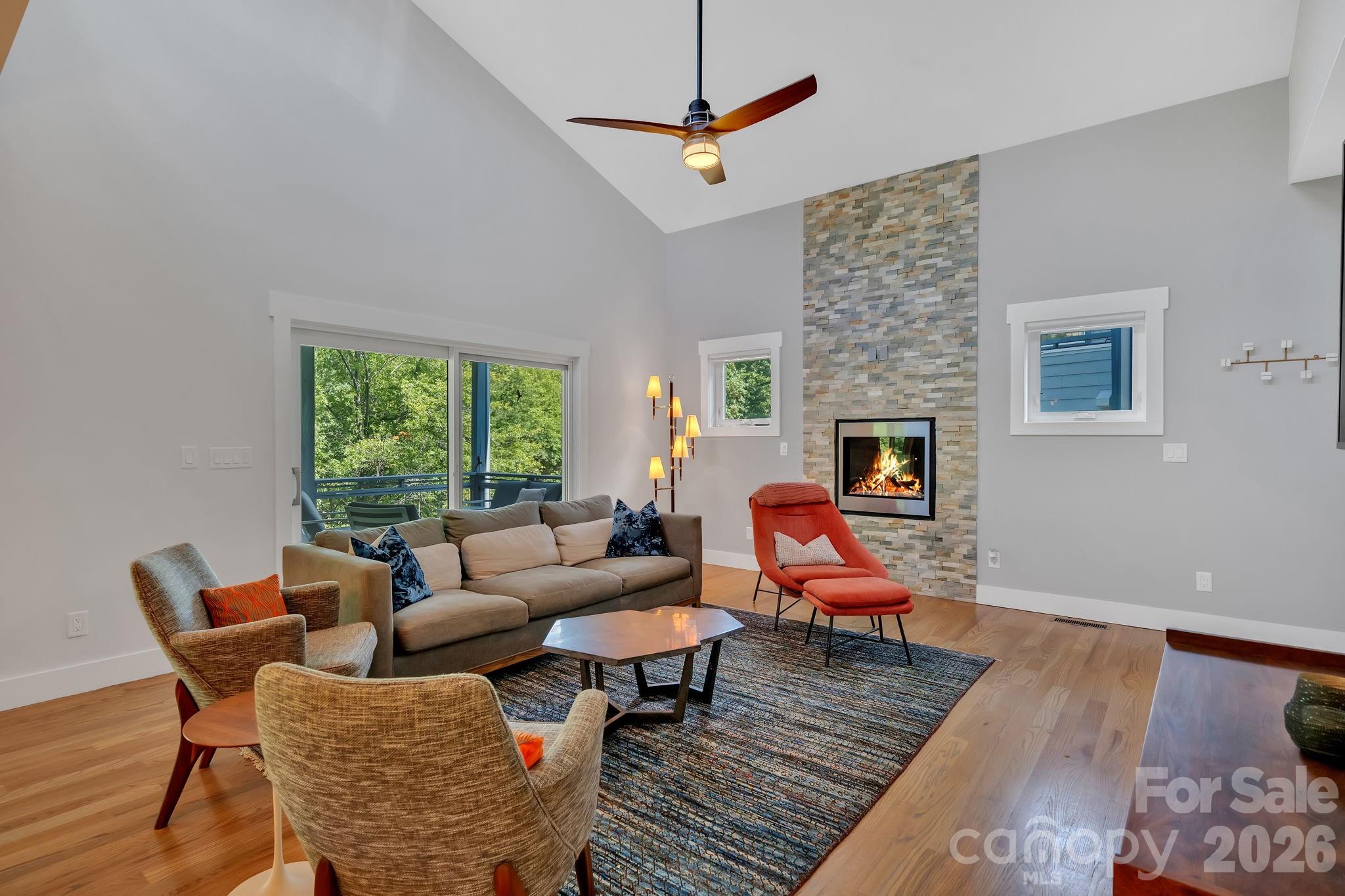 8 Birdhouse Row — Asheville