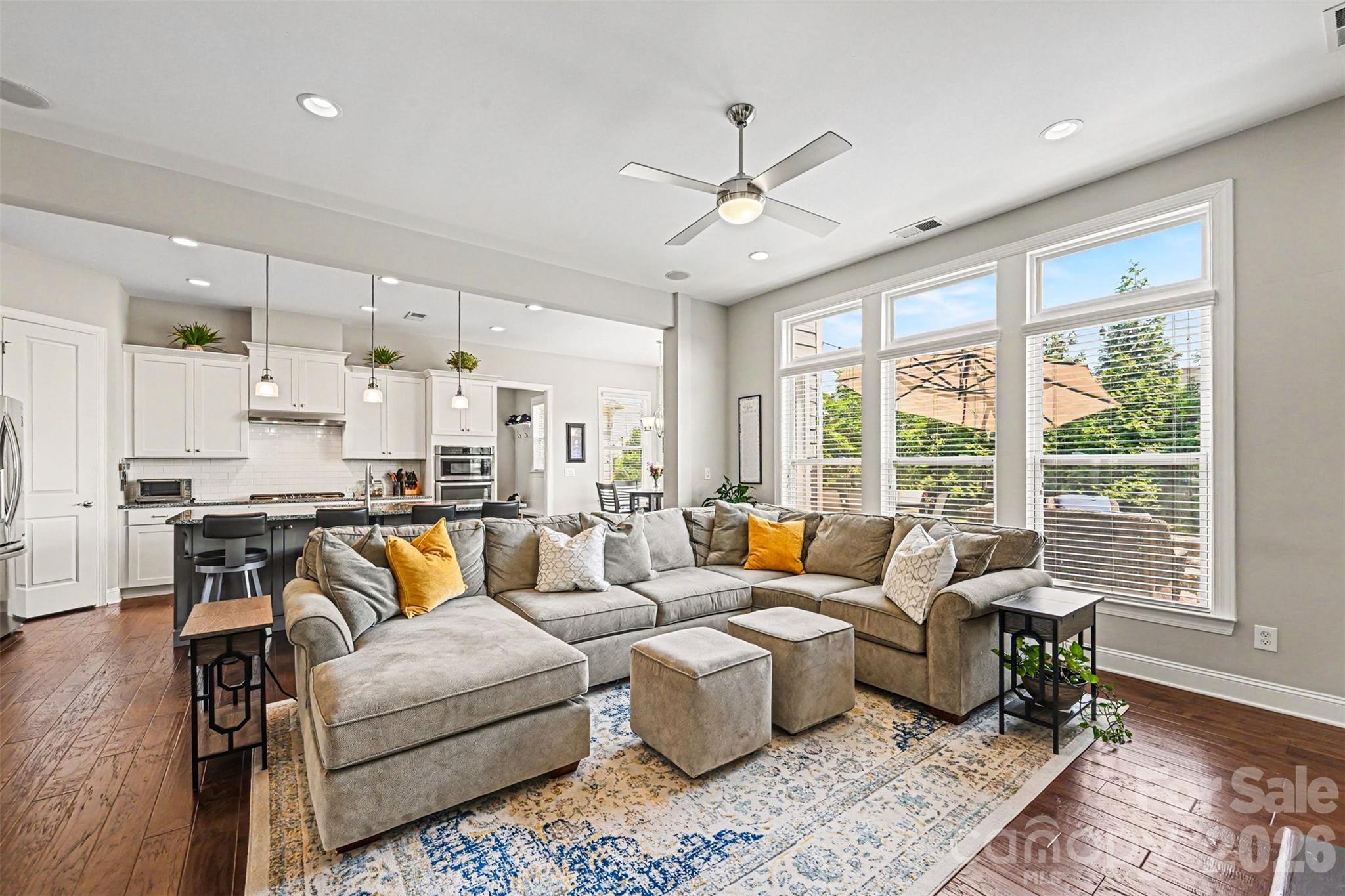 2507 Lochview Street — Pineville
