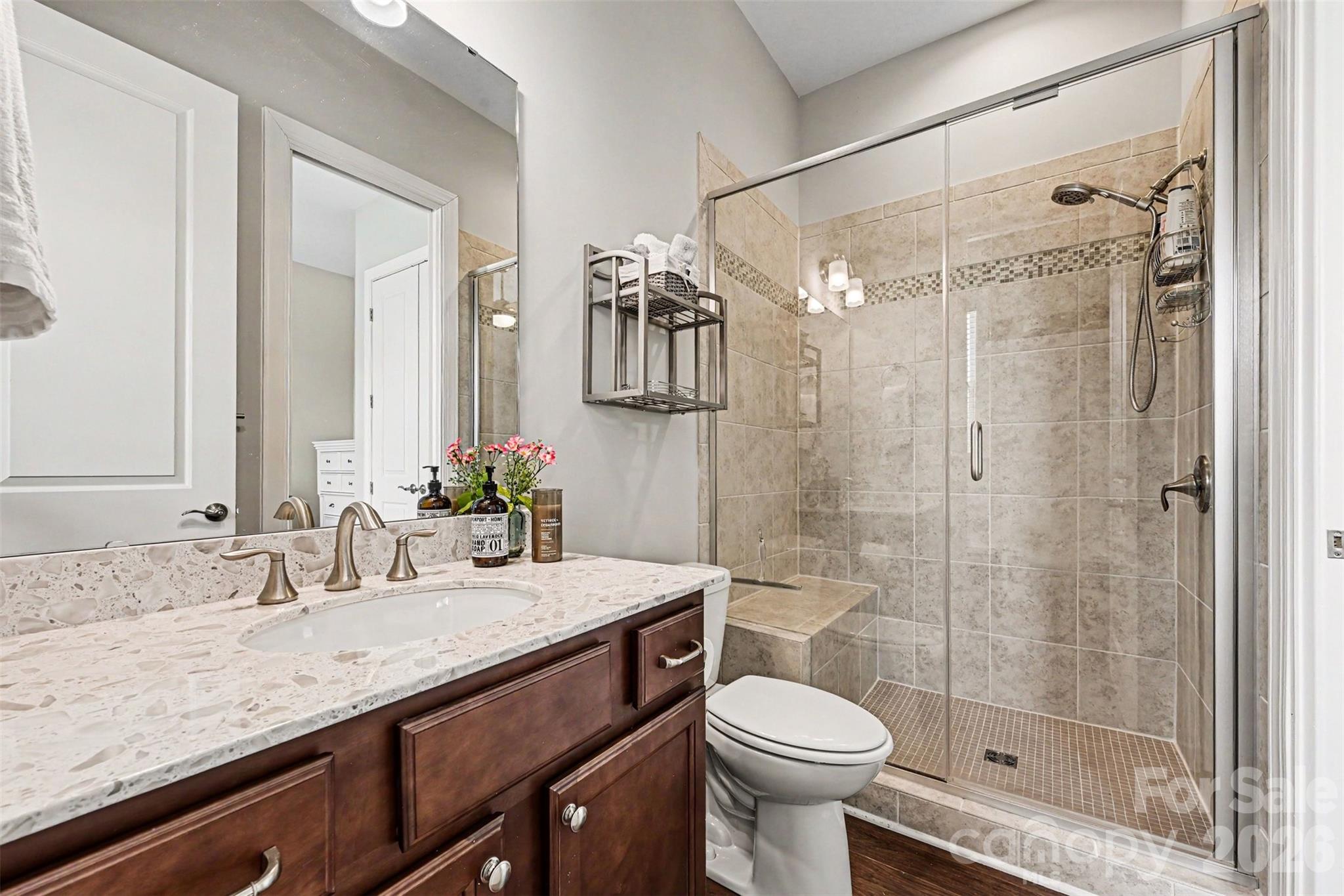 2507 Lochview Street — Pineville