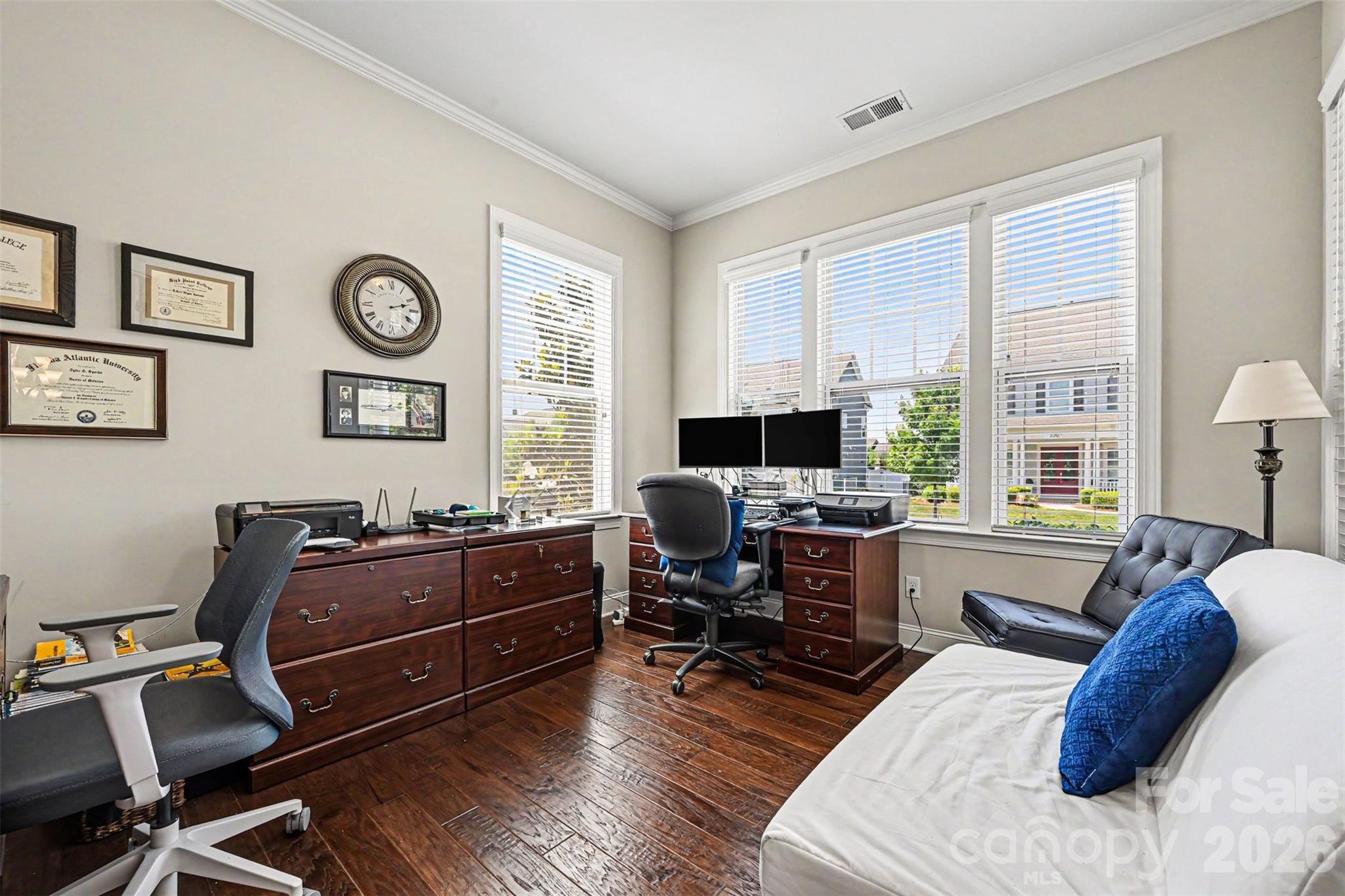 2507 Lochview Street — Pineville
