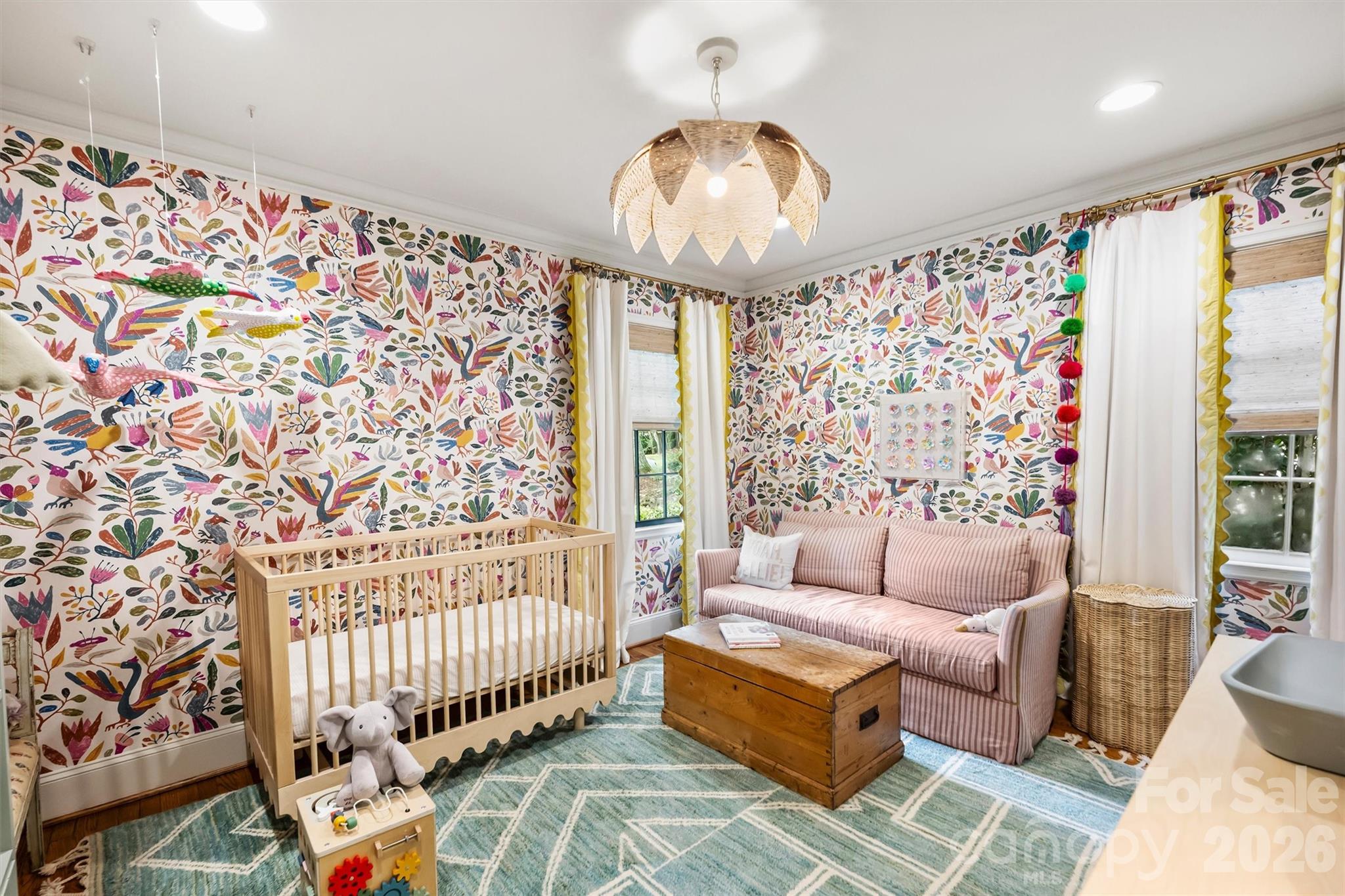 2421 Hassell Place — Charlotte