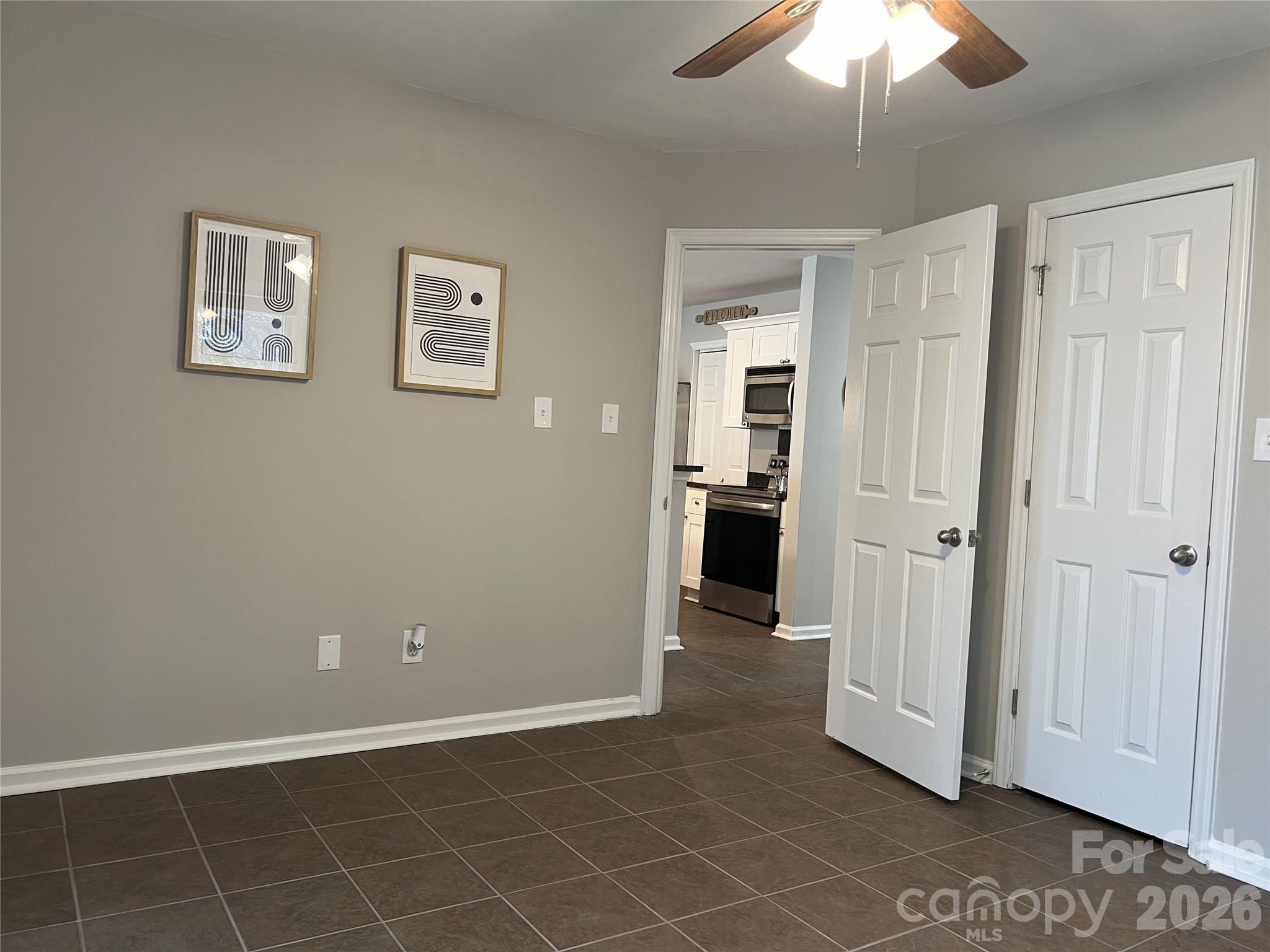 9041 J M Keynes Drive — Charlotte