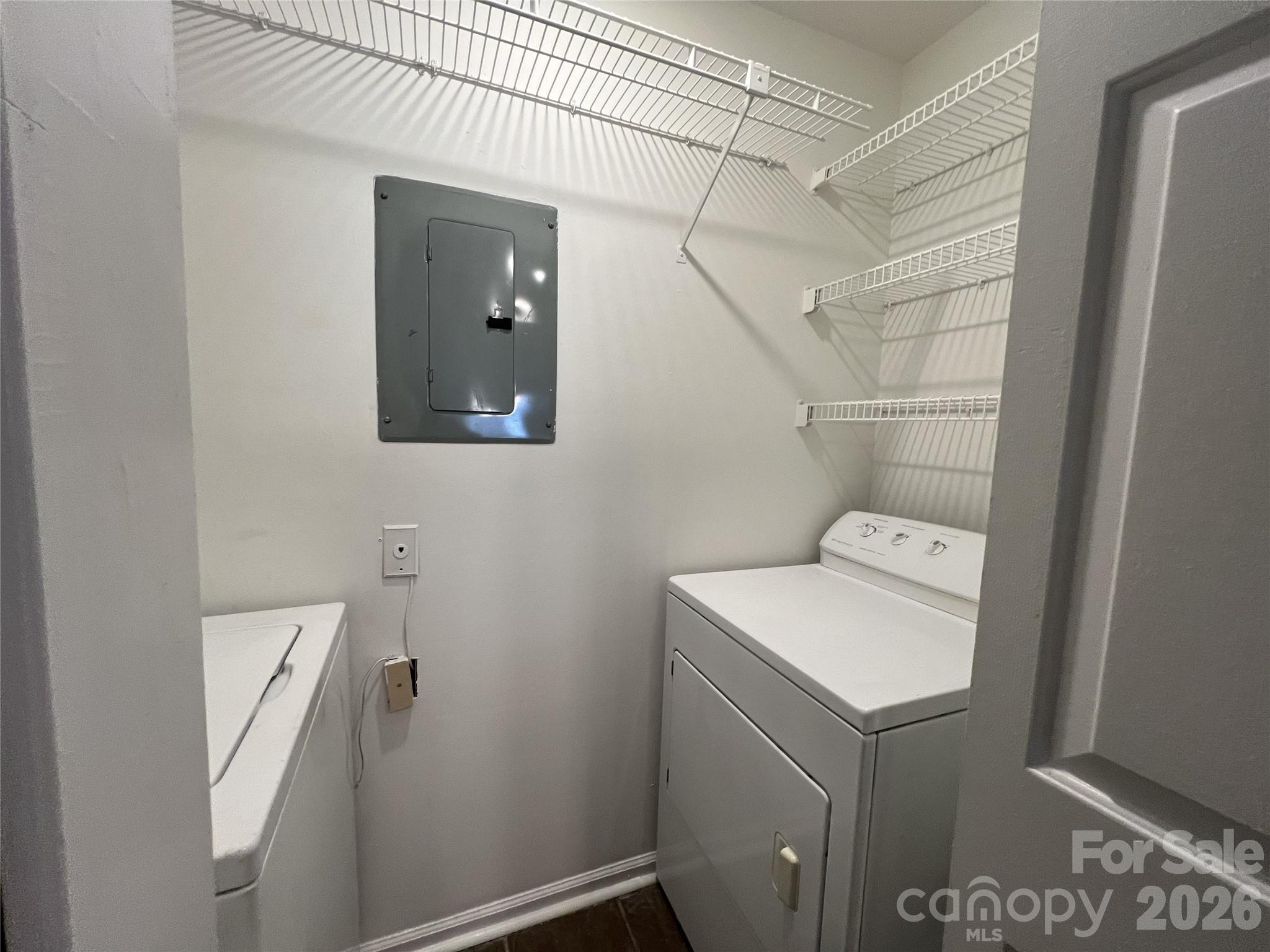 9041 J M Keynes Drive — Charlotte