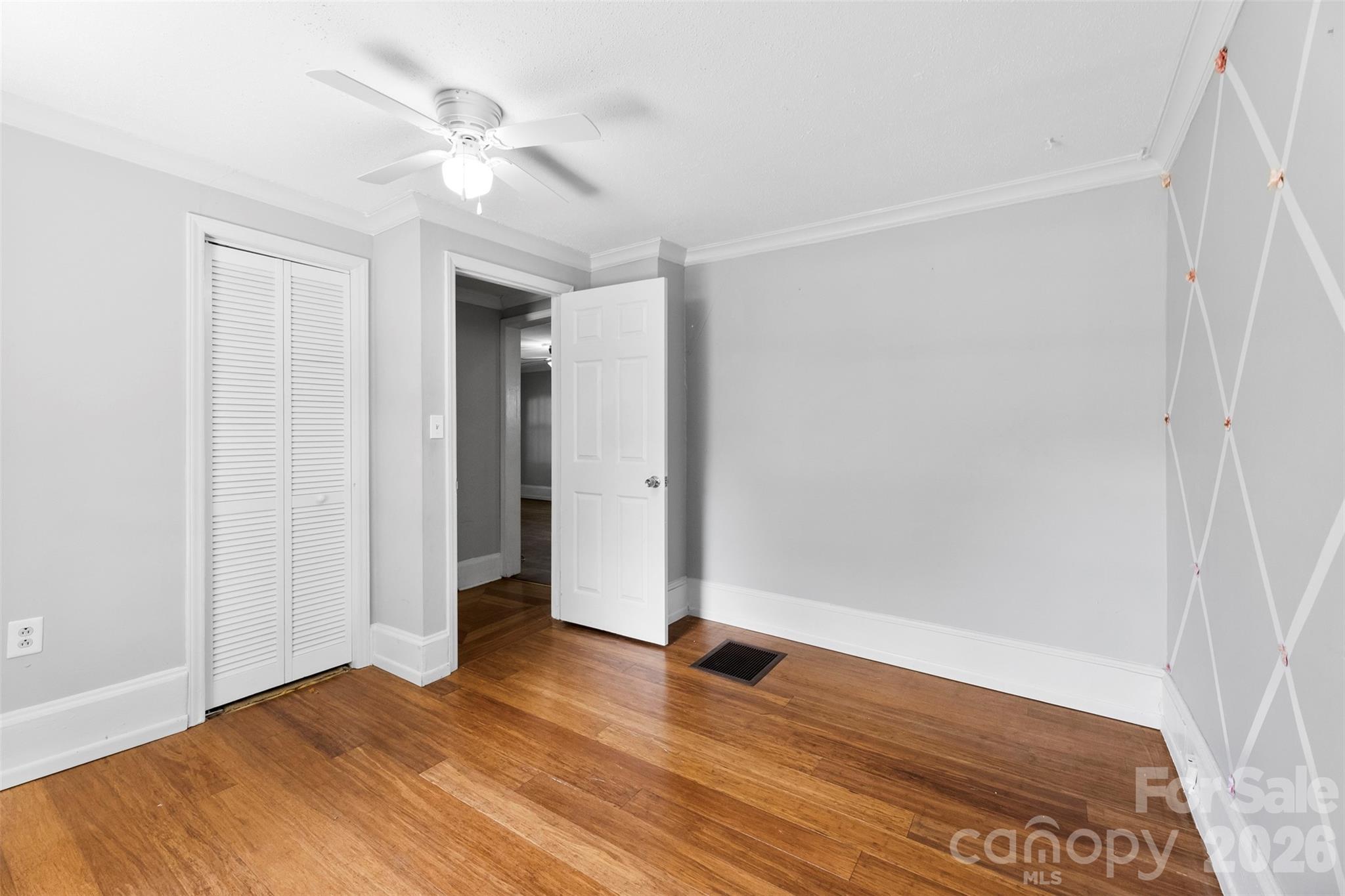 602 E Lee Avenue — Bessemer City