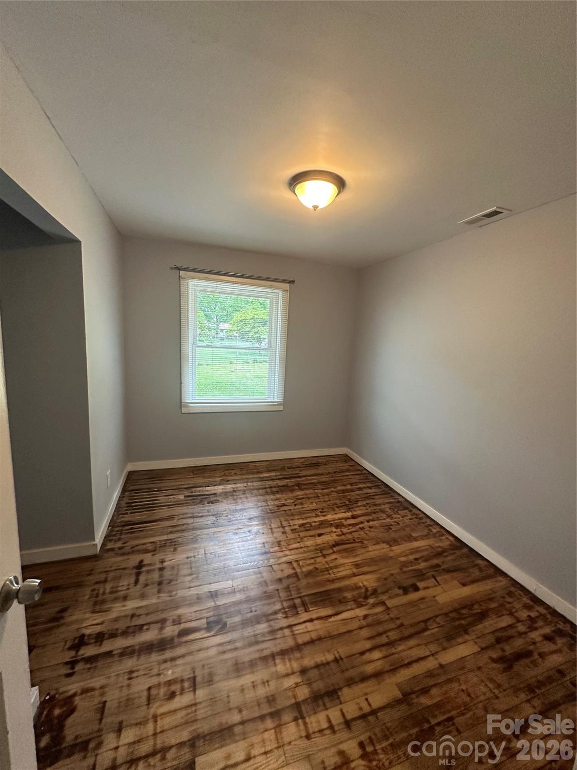912 N Broad Street — Gastonia