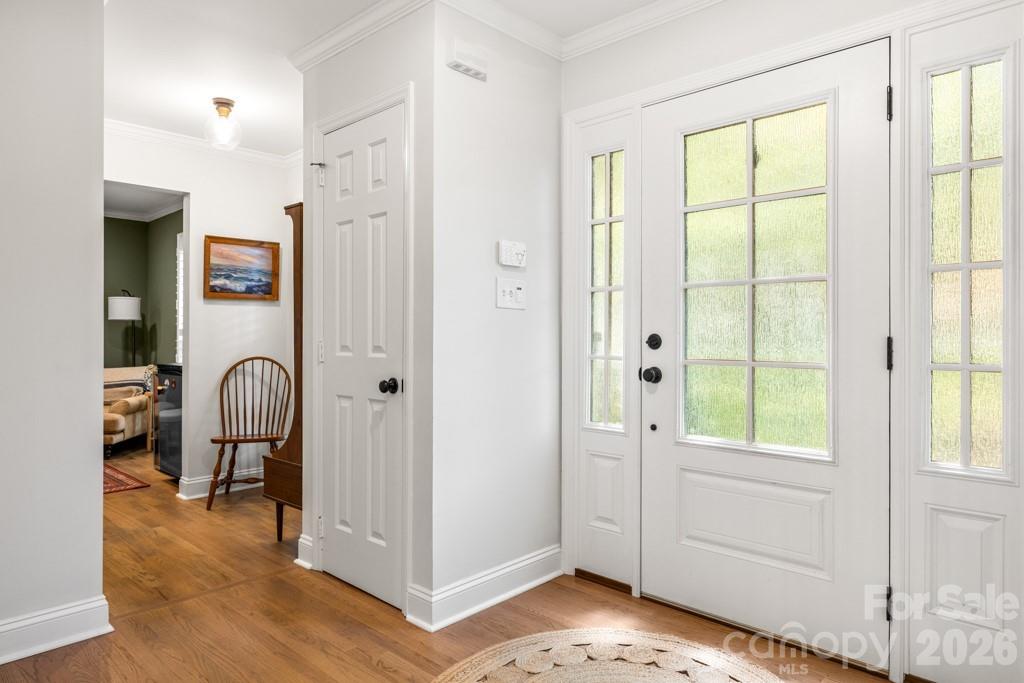7814 Bradenton Drive — Charlotte