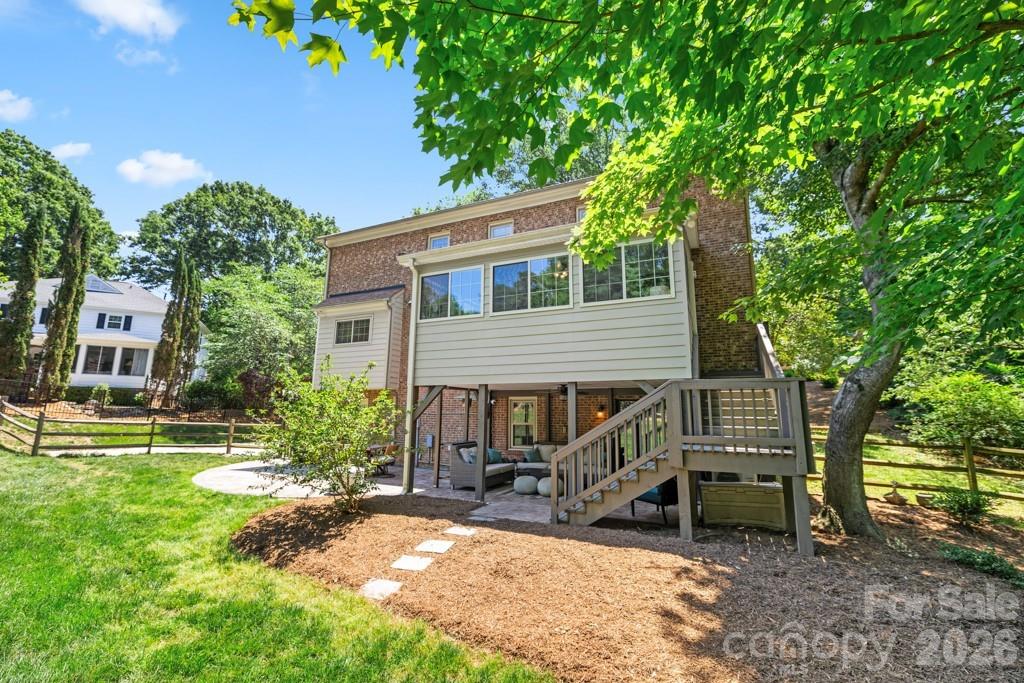 7814 Bradenton Drive — Charlotte
