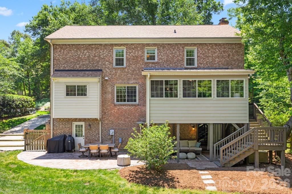 7814 Bradenton Drive — Charlotte