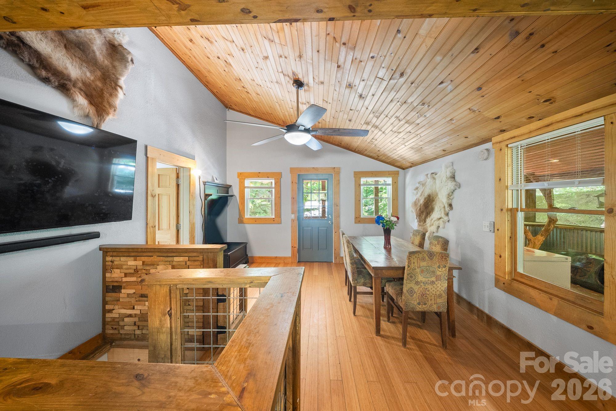 4606 Hemphill Road — Waynesville
