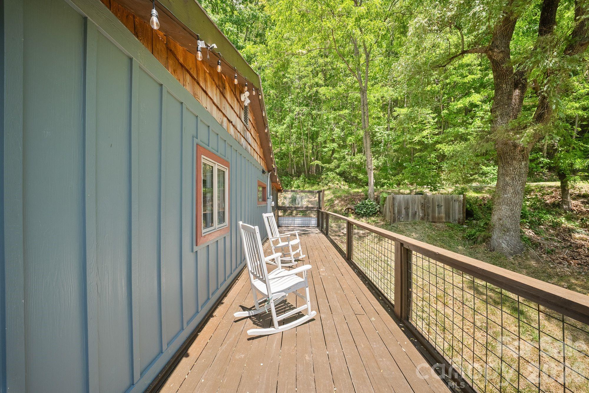 4606 Hemphill Road — Waynesville