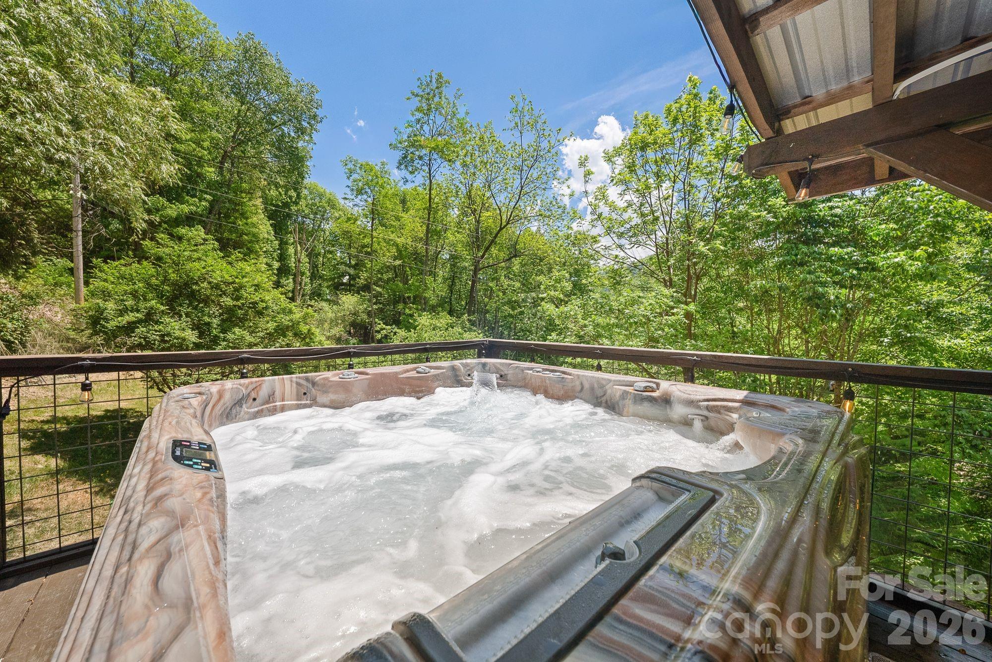4606 Hemphill Road — Waynesville