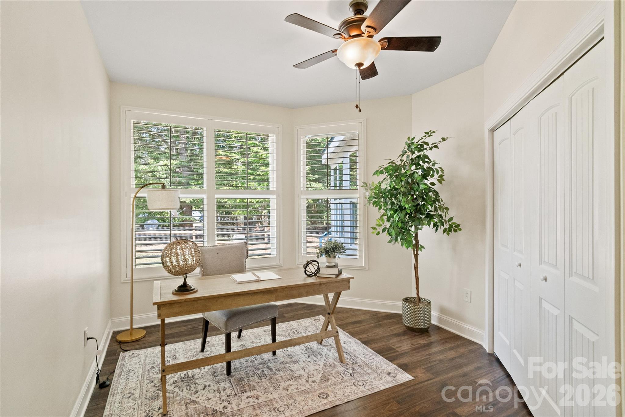 3911 Sandy Point Drive — York