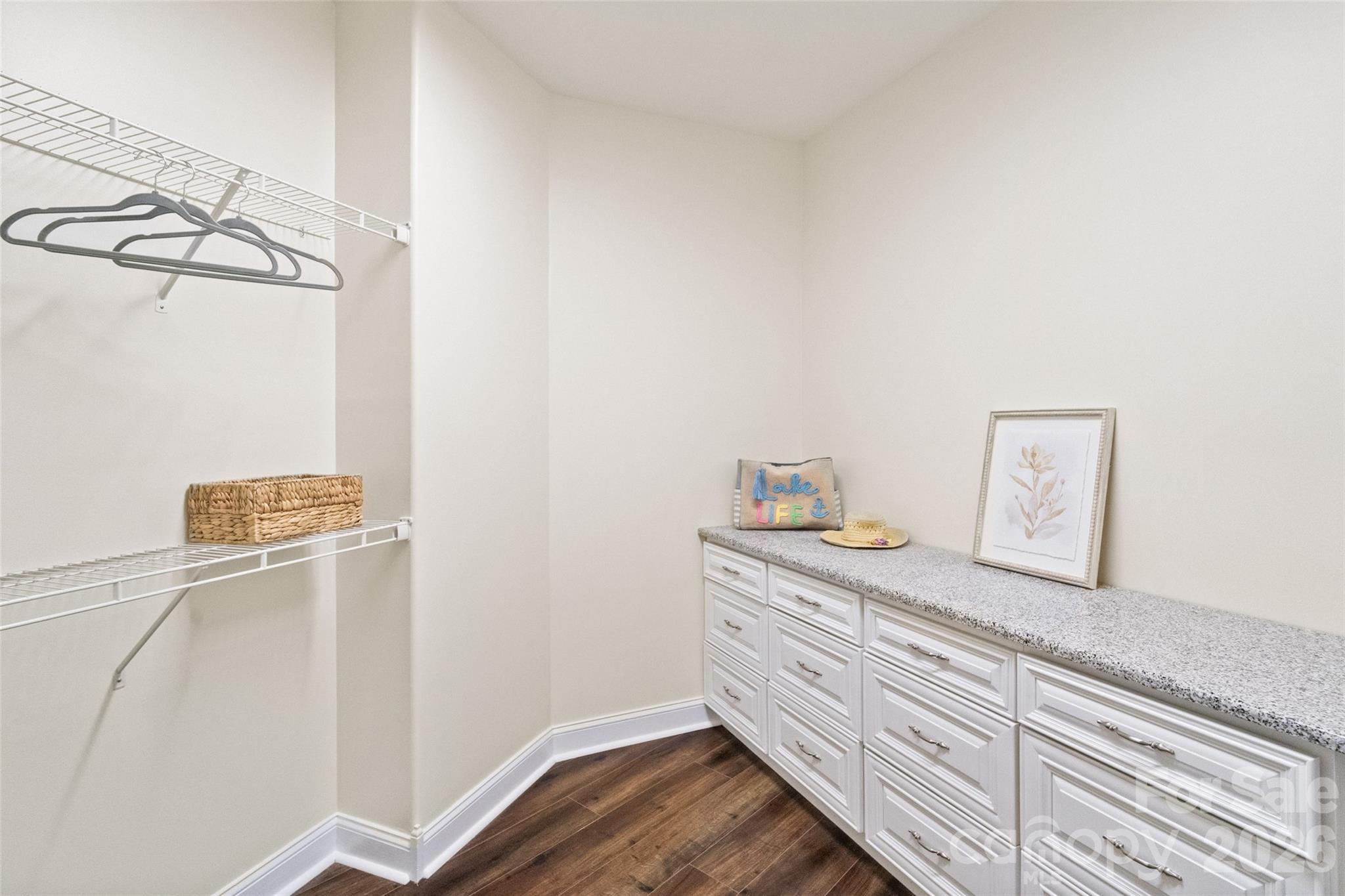 3911 Sandy Point Drive — York